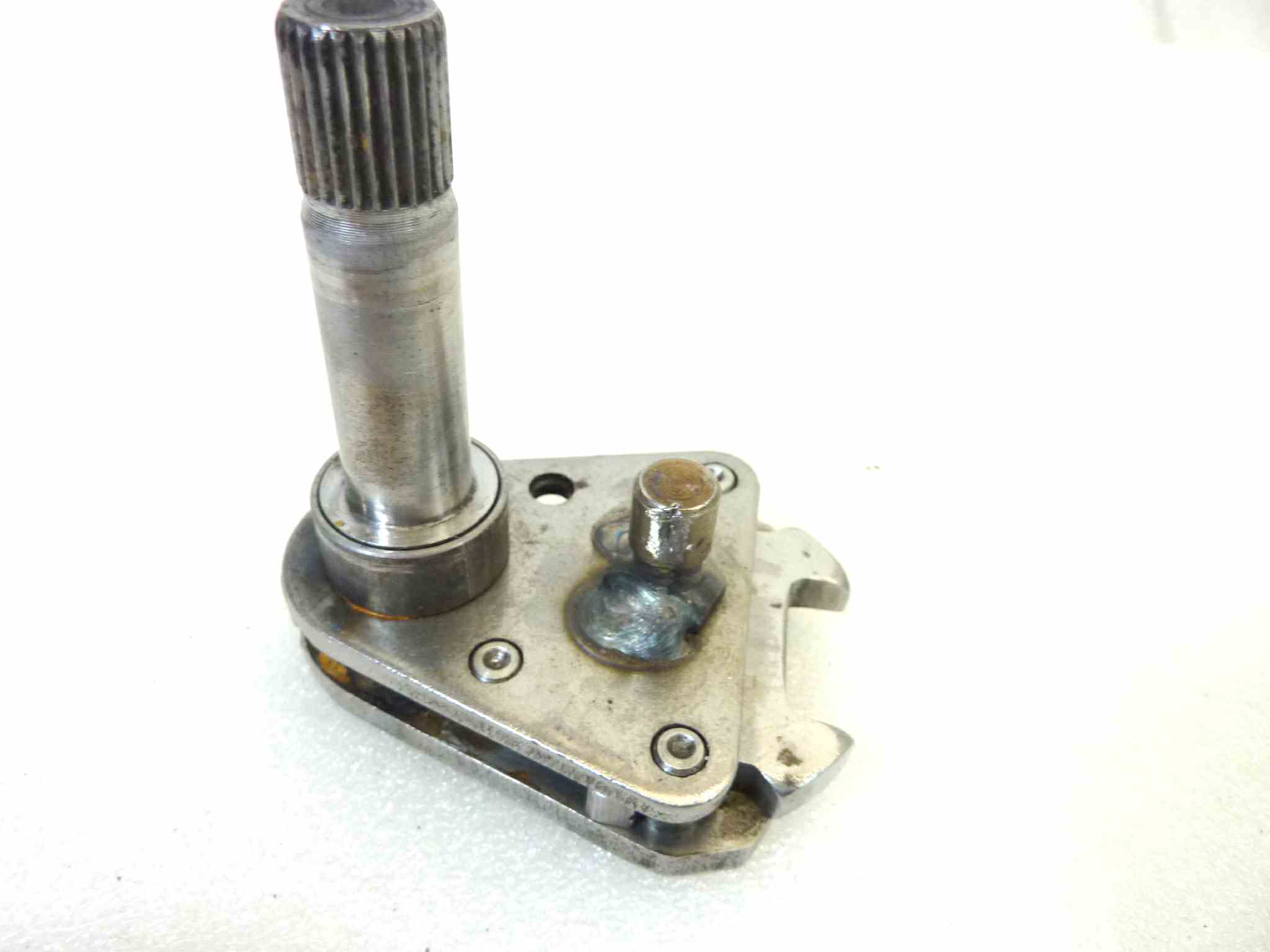 Preselettore cambio Guzzi Serie grossa cod 28236260 VEDI FOTO PERNO MOLLA PER COMPATIBILITA' NUOVO Fondo di magazzino Leggi descrizione - immagine 3