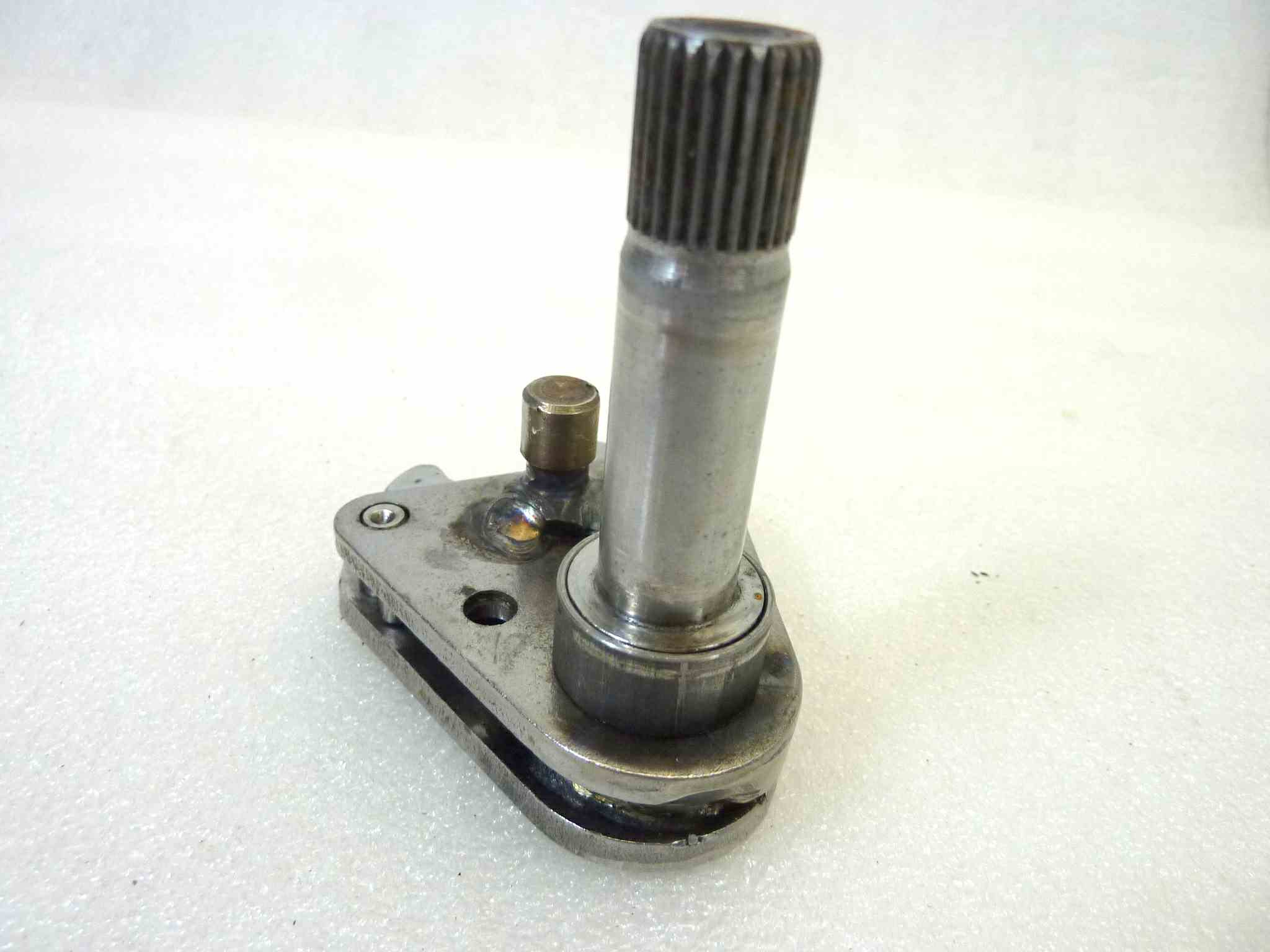 Preselettore cambio Guzzi Serie grossa cod 28236260 VEDI FOTO PERNO MOLLA PER COMPATIBILITA' NUOVO Fondo di magazzino Leggi descrizione - immagine 7