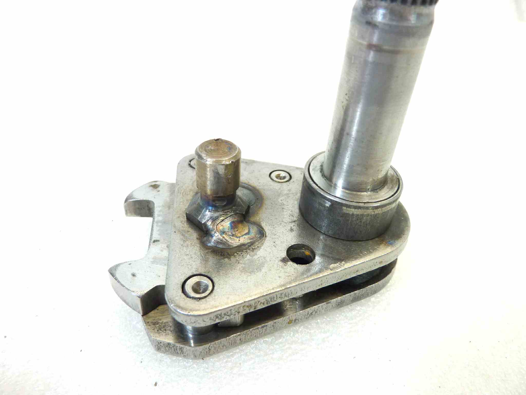 Preselettore cambio Guzzi Serie grossa cod 28236260 VEDI FOTO PERNO MOLLA PER COMPATIBILITA' NUOVO Fondo di magazzino Leggi descrizione - immagine 8