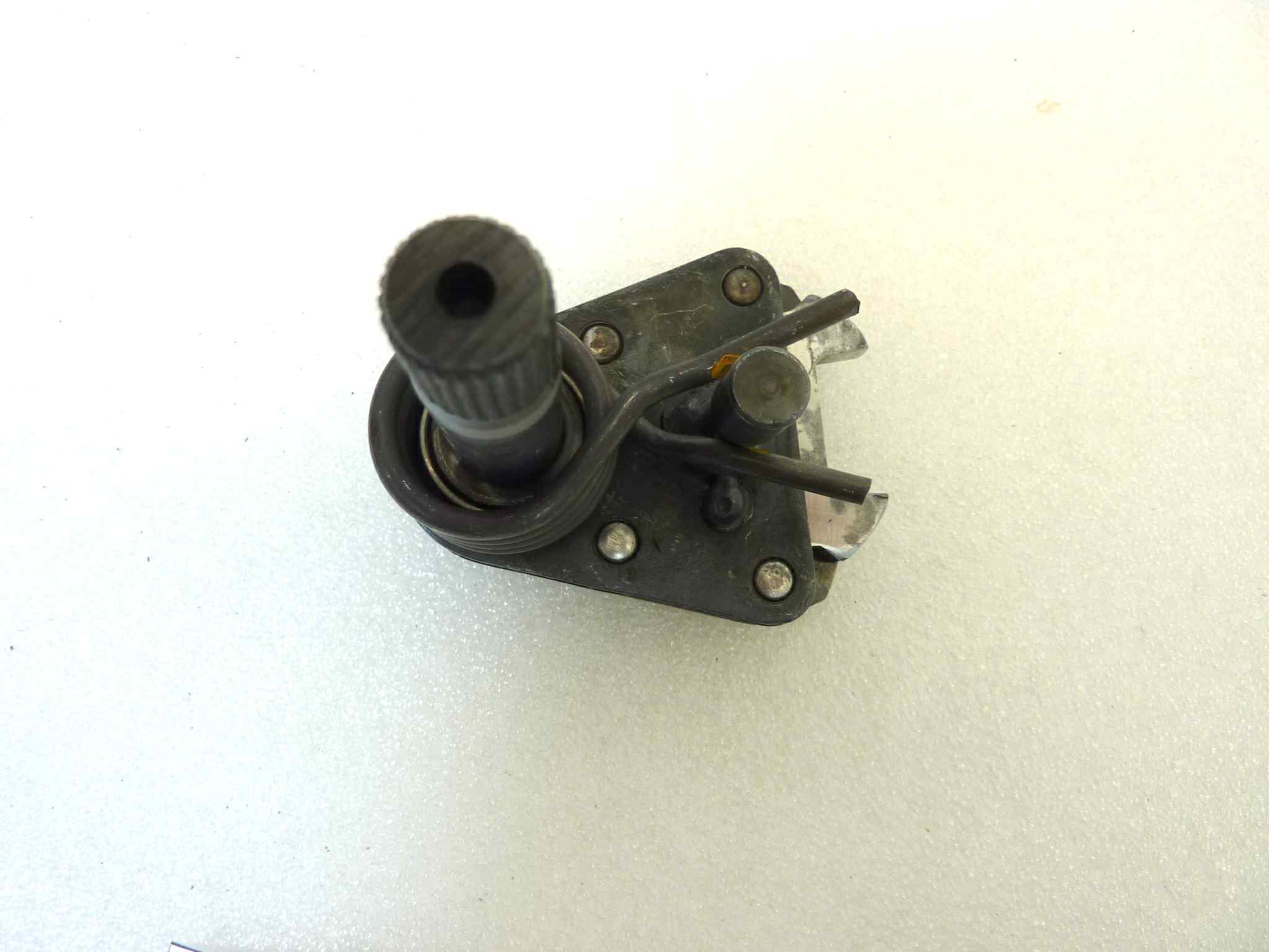 Preselettore cambio Guzzi V35 V50 20999520 VEDI FOTO PERNO MOLLA PER COMPATIBILITA' - immagine 5