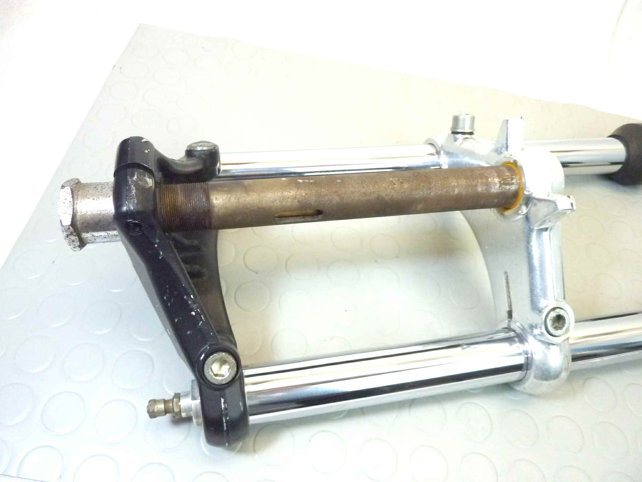 Forcella anteriore Moto Guzzi V50 Monza - immagine 7