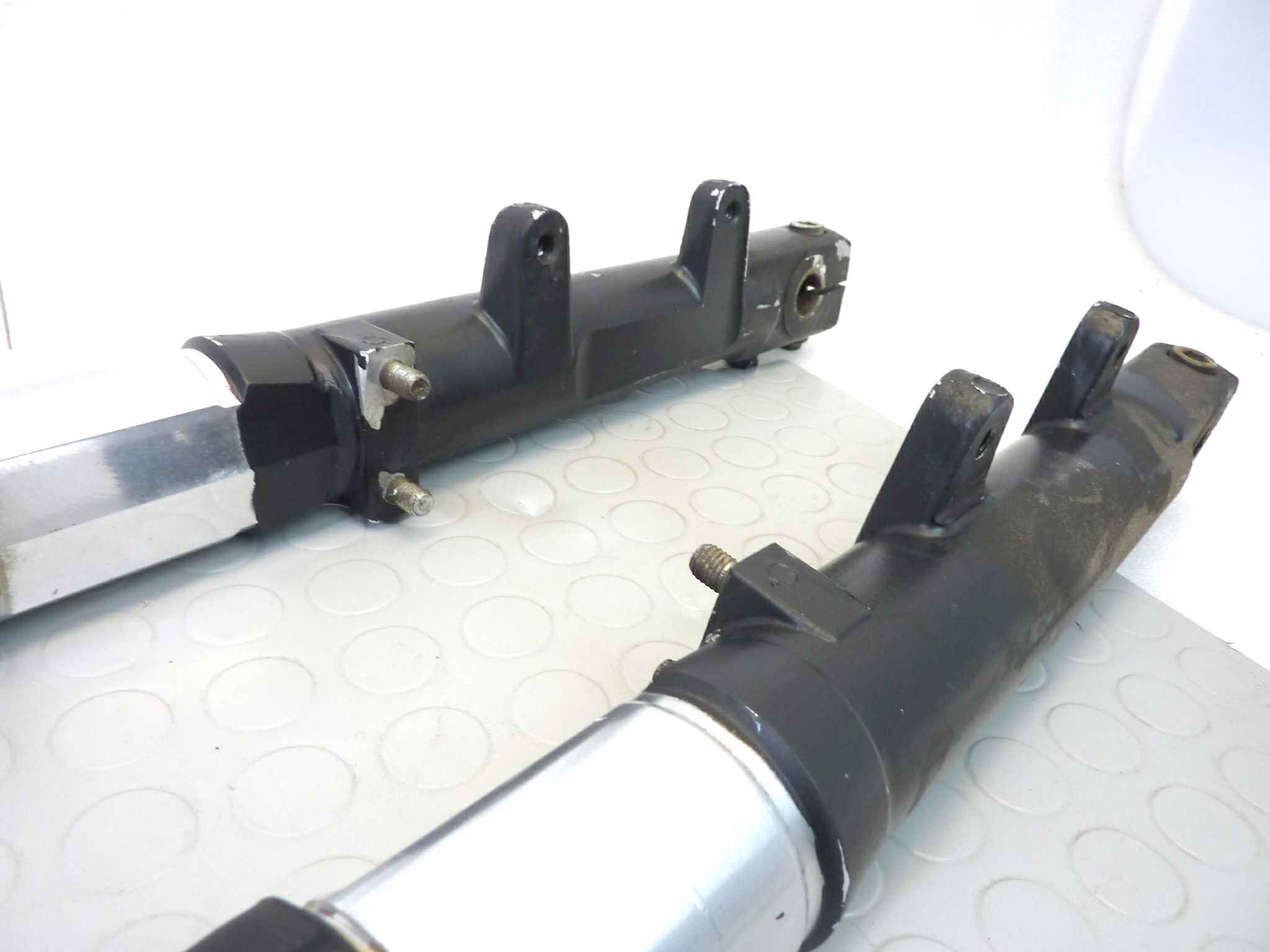 Forcella anteriore Moto Guzzi V50 Monza - immagine 9