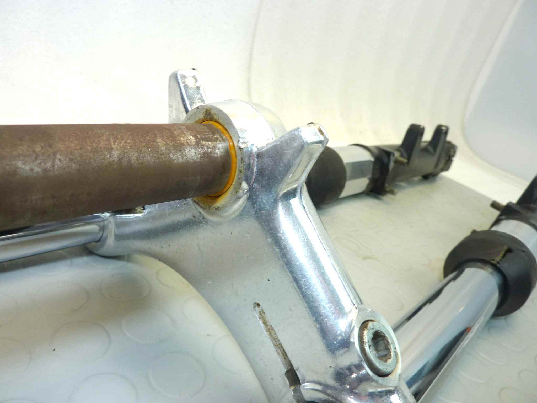 Forcella anteriore Moto Guzzi V50 Monza - immagine 15