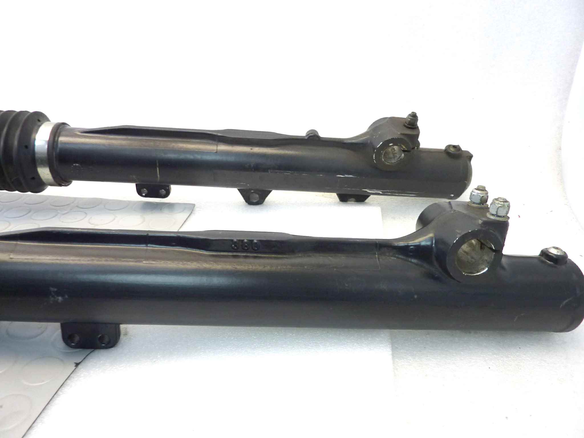 Forcella anteriore Moto Guzzi NTX 750 PA con riser manubrio supporti - immagine 10