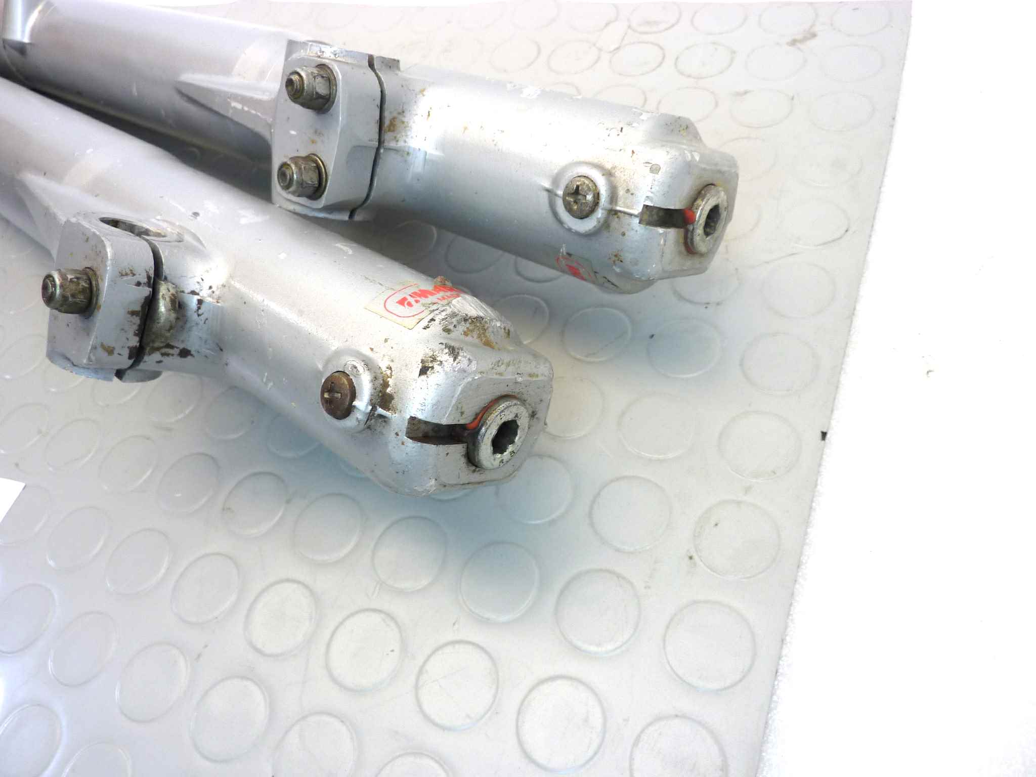 Steli forcella anteriore Guzzi Quota 1000 diam 42 mm - immagine 15