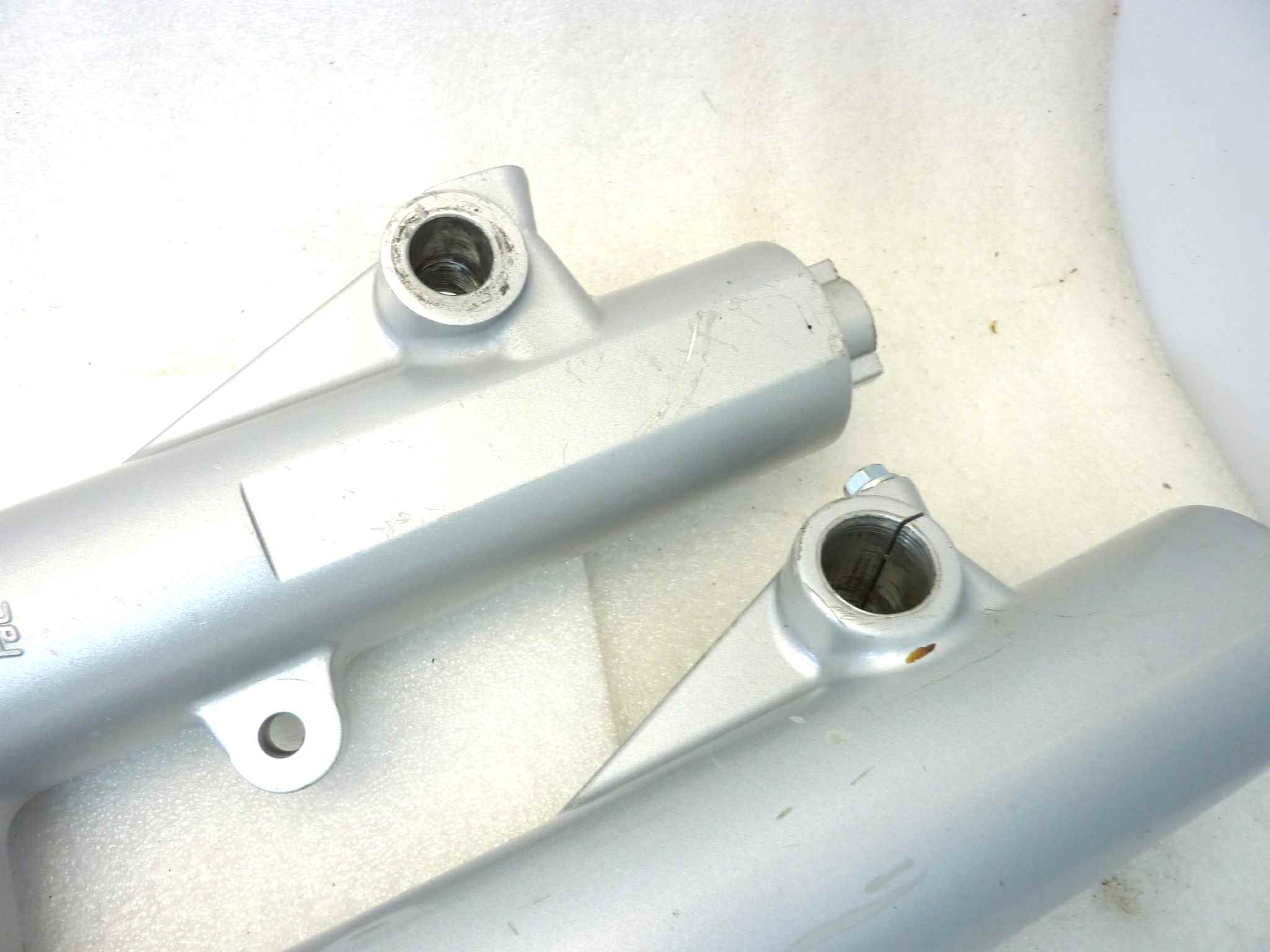 Steli forcella anteriore Guzzi Quota 1100 diam 45 mm - immagine 8