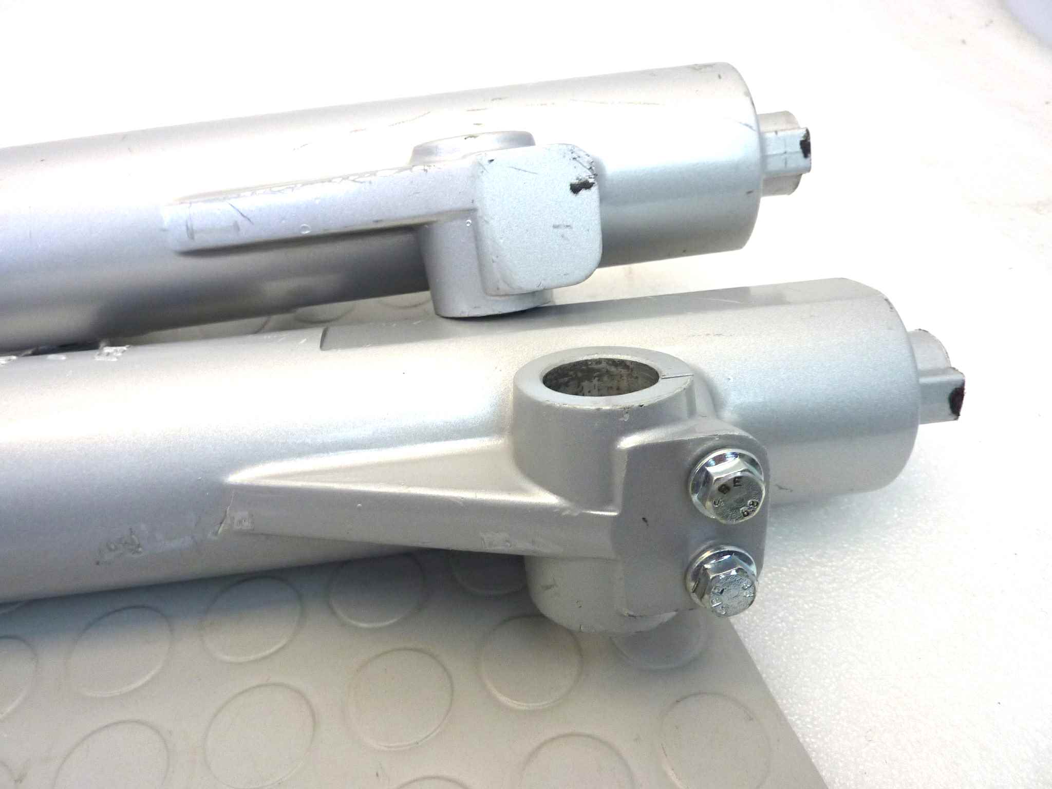 Steli forcella anteriore Guzzi Quota 1100 diam 45 mm - immagine 19