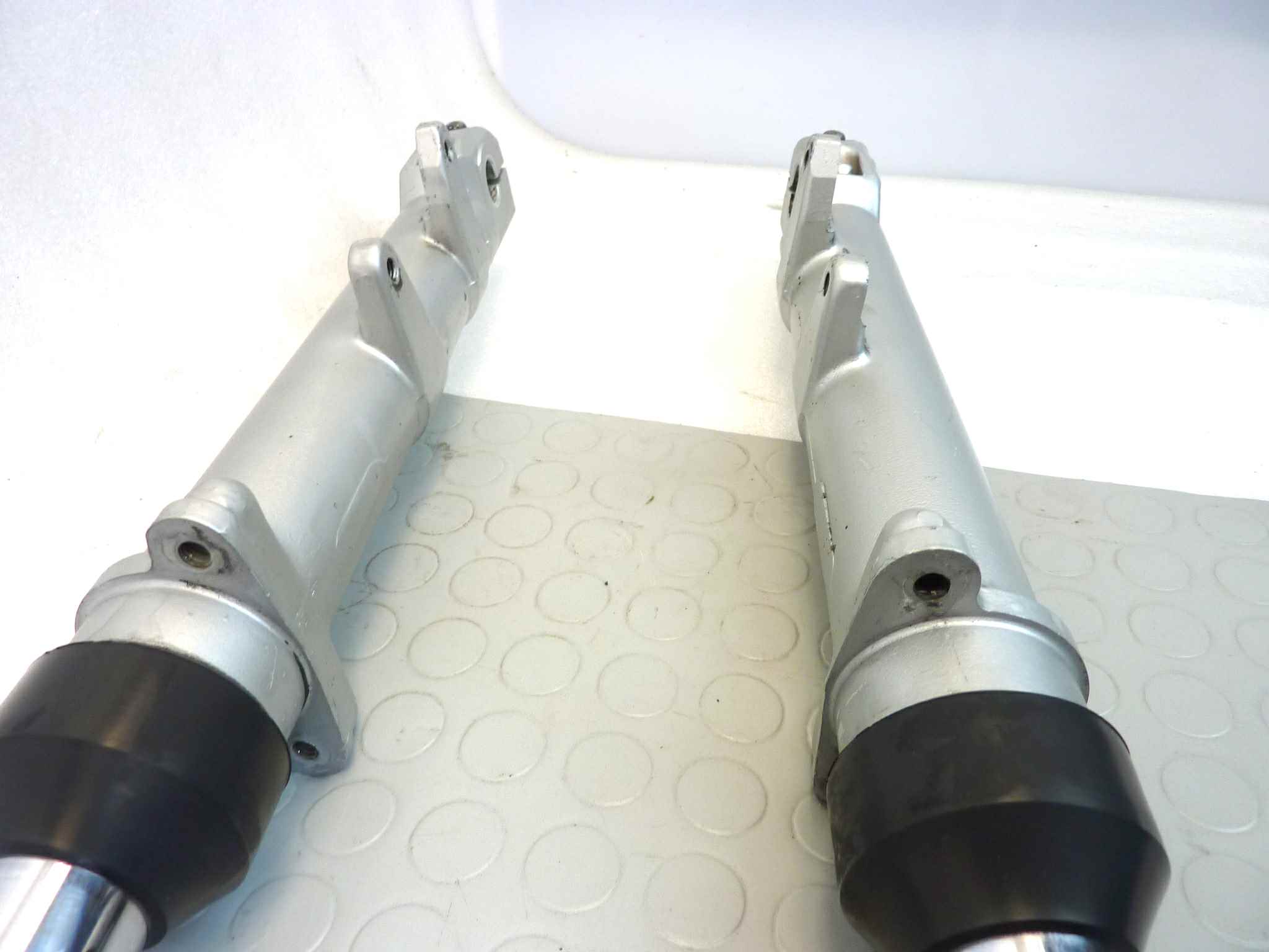 Forcella anteriore Moto Guzzi V35 III Nevada 750 Club - immagine 6