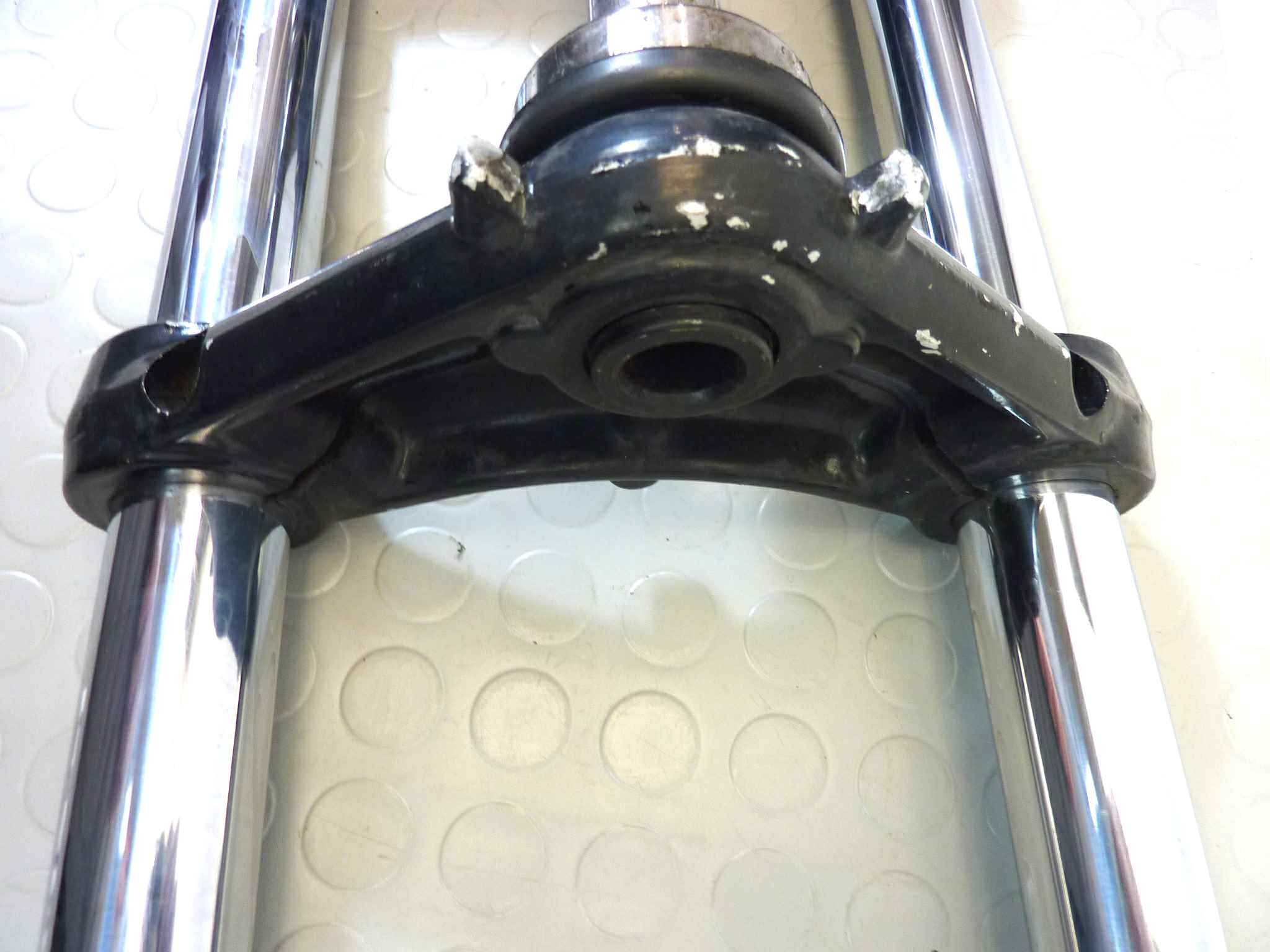 Forcella anteriore Moto Guzzi V35 III Nevada 750 Club - immagine 9