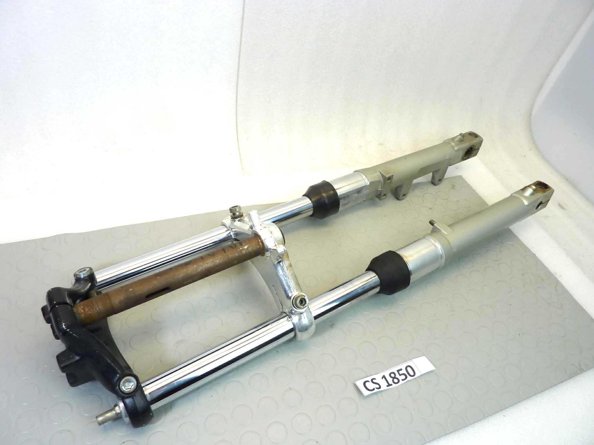 Forcella anteriore Moto Guzzi V35 II serie