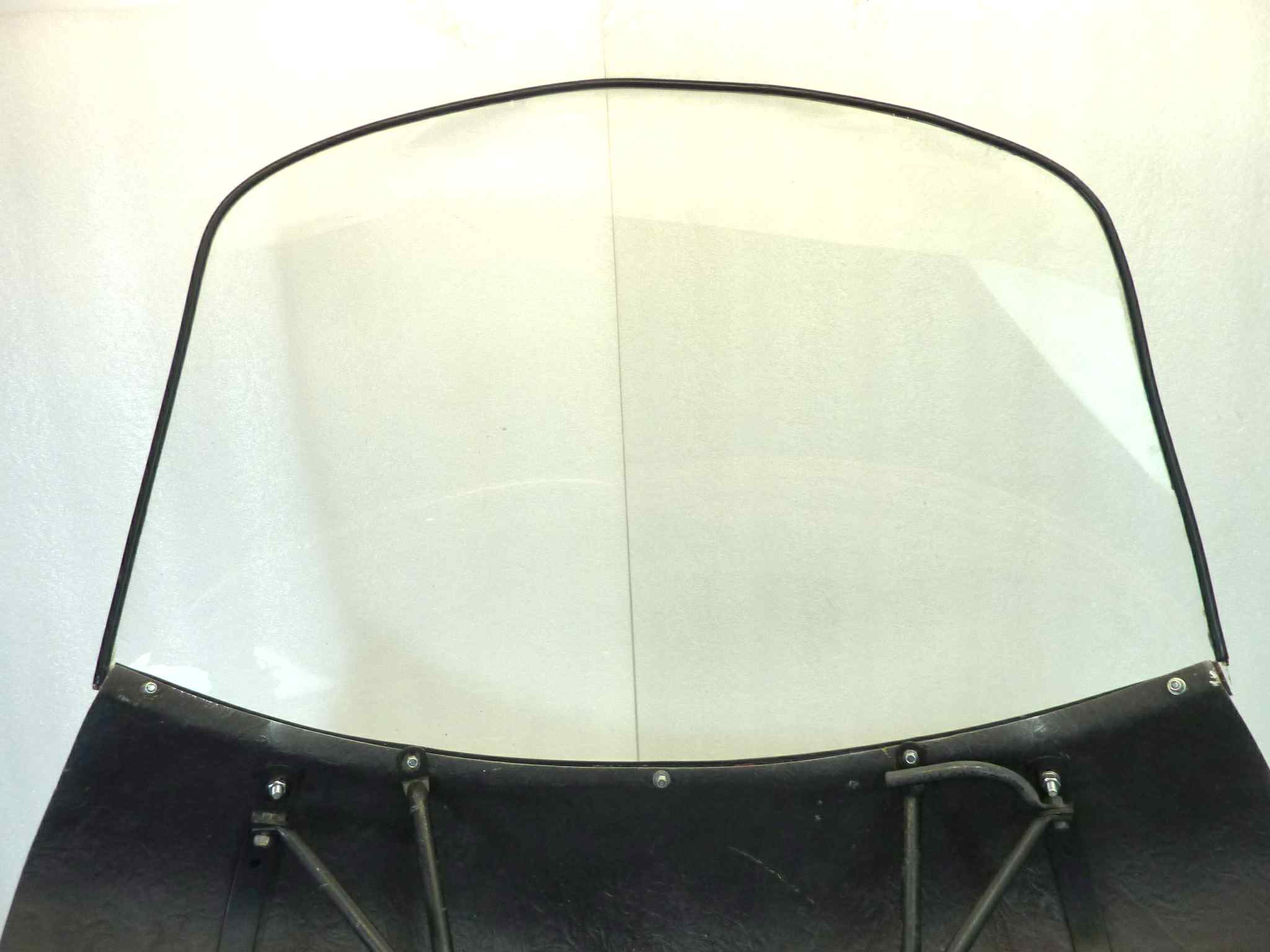 Cupolino plexiglass Guzzi V7 700 V7 Special con staffe NUOVO Fondo di magazzino Leggi descrizione - immagine 12