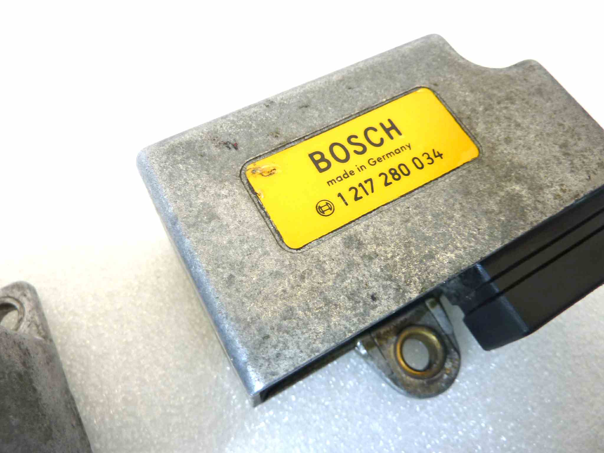 Coppia centraline CDI ECU Cagiva Elefant 650 Guzzi Laverda Ducati - Bosch 1217280034 - immagine 3