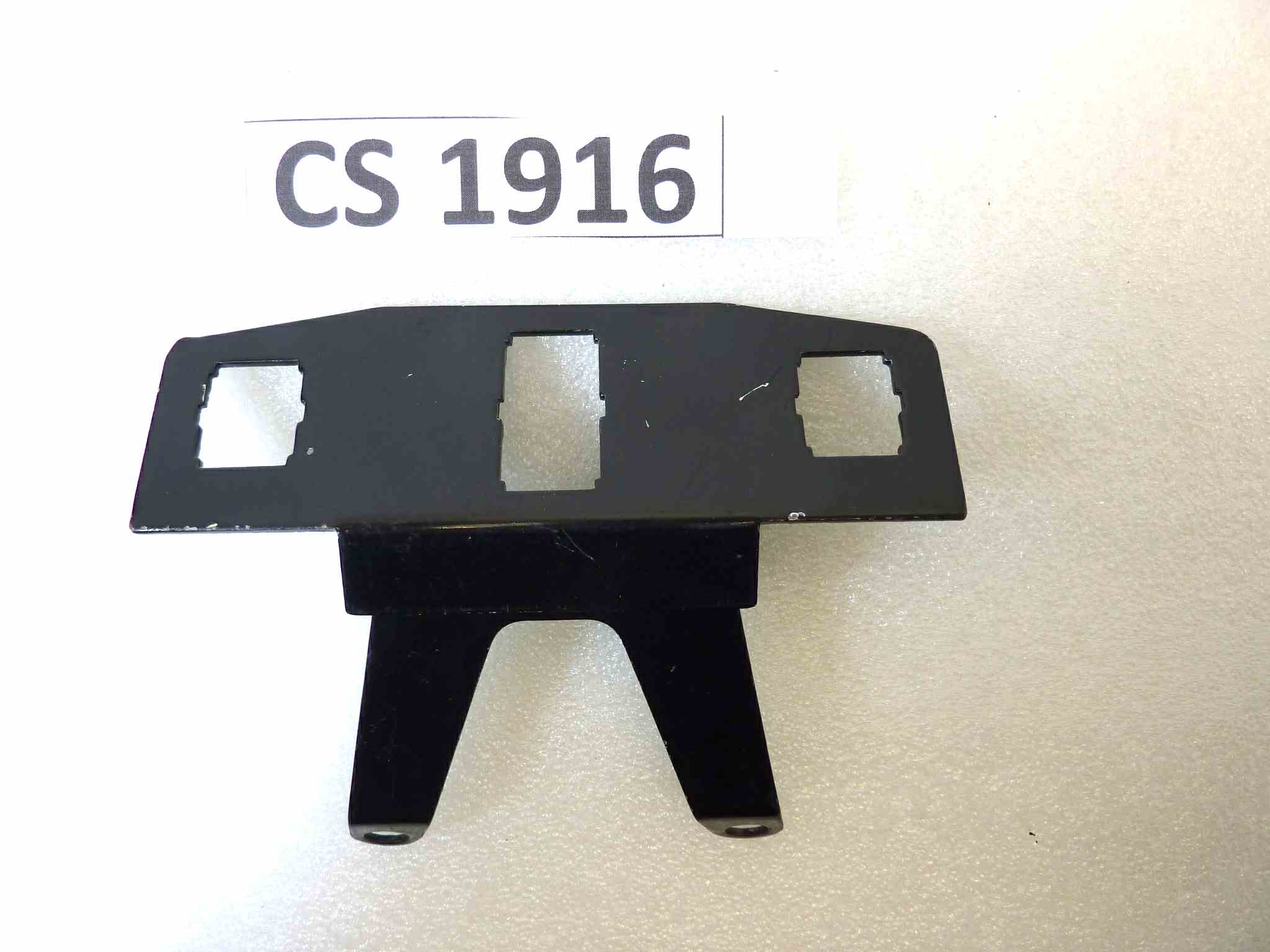 Staffa cablaggi cruscotto Guzzi 850 T5 Le Mans 1000 cod 28749760 strumentazioneNUOVO Fondo di magazzino Leggi descrizione