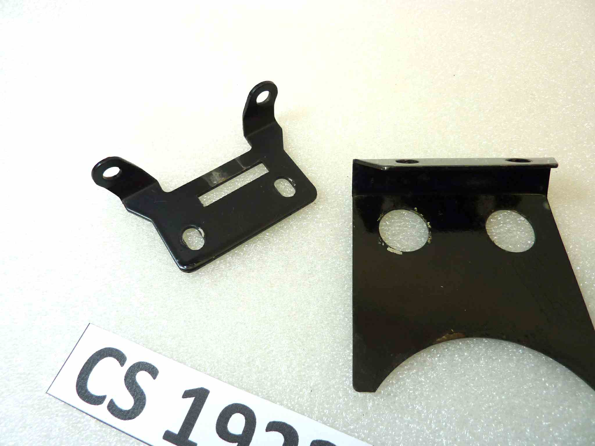 Cerniera coperchio serbatoio Guzzi T3 T4 Le mans III 1000 SP - immagine 6