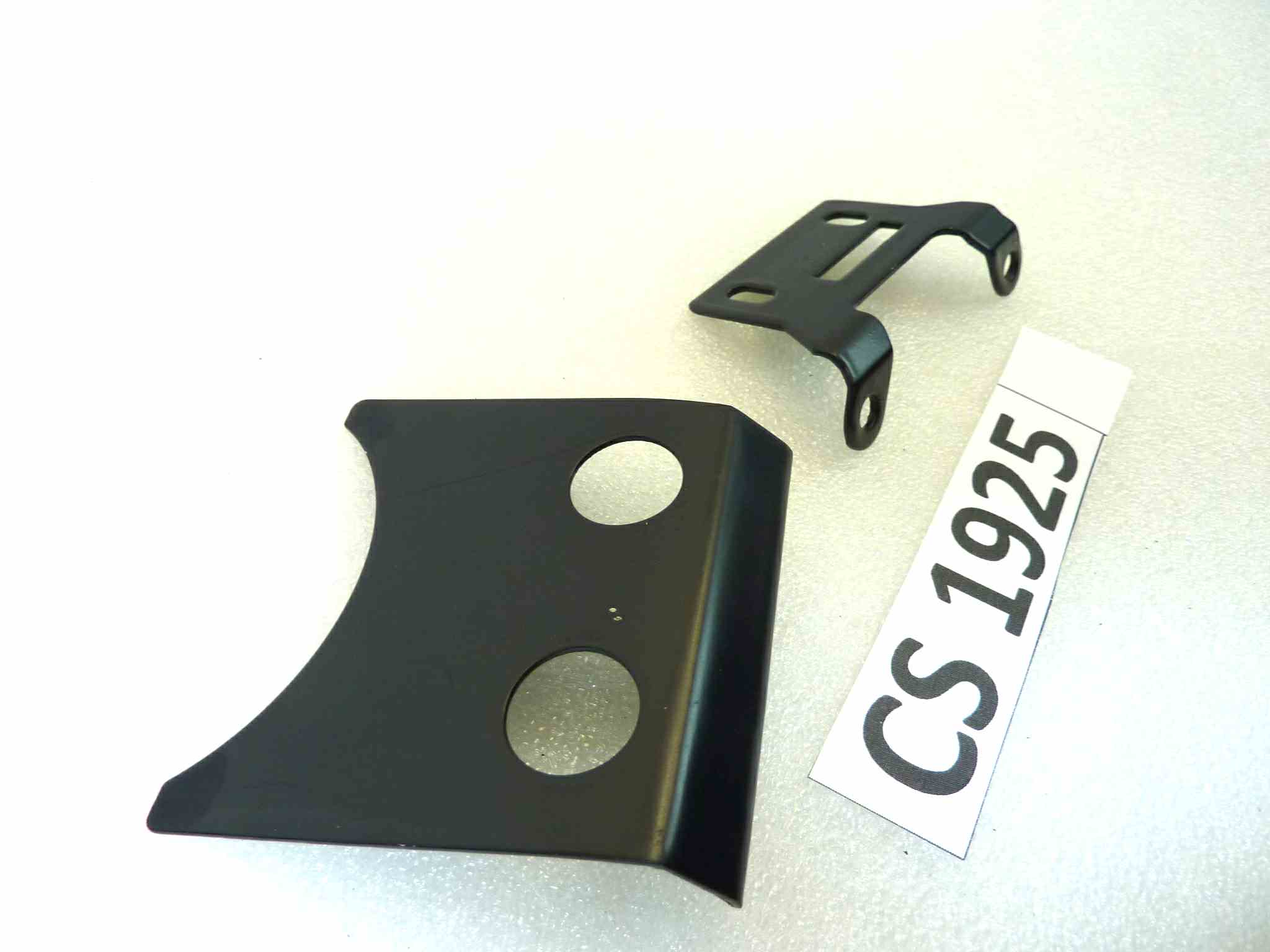 Cerniera coperchio serbatoio Guzzi T3 T4 Le mans III 1000 SP NUOVO Fondo di magazzino Leggi descrizione - immagine 3