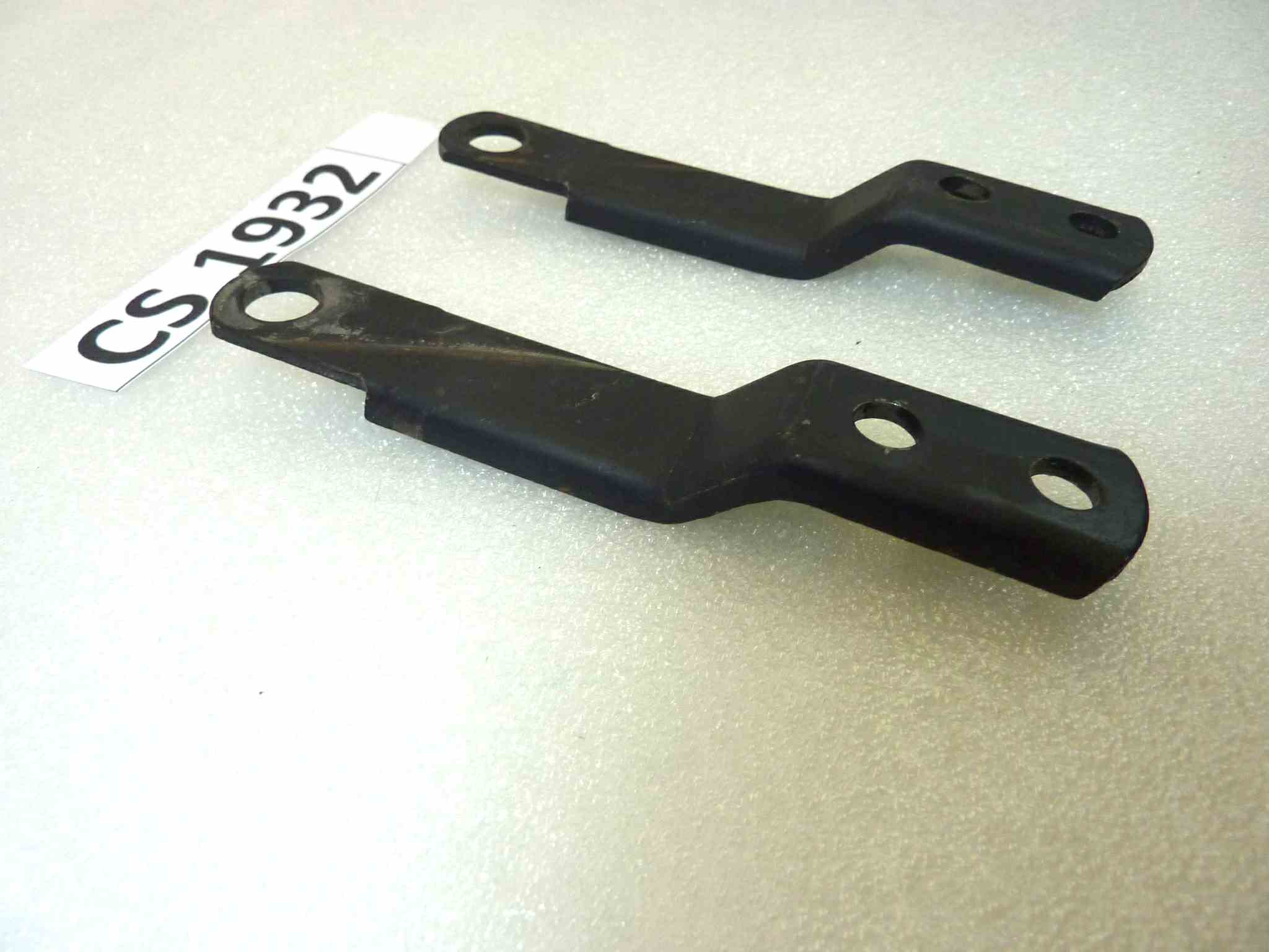Coppia staffe parafango posteriore Guzzi V35 II 1981 - 1986 - immagine 2