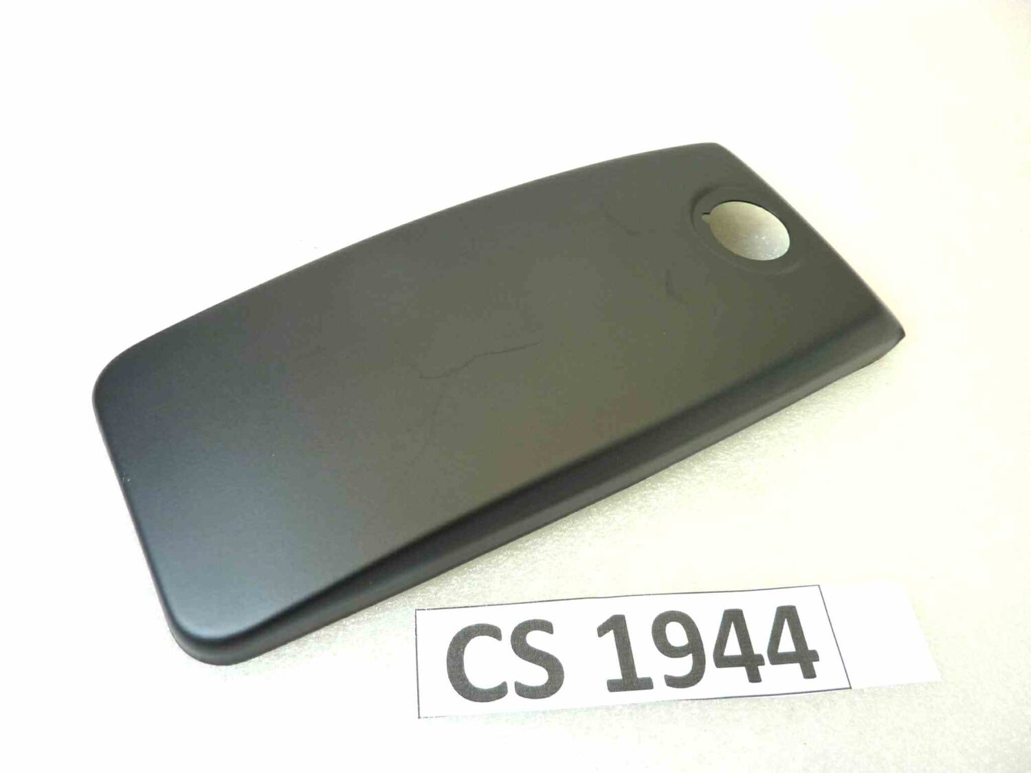 Coperchio serbatoio Guzzi Le Mans 1000 nero opaco cod 28104091 sportellino NUOVO Fondo di magazzino Leggi descrizione