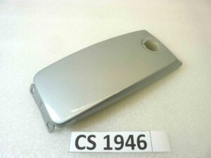 Coperchio serbatoio Guzzi Le Mans 1000 grigio metallizzato cod 611040601 sportellino NUOVO Fondo di magazzino Leggi descrizione