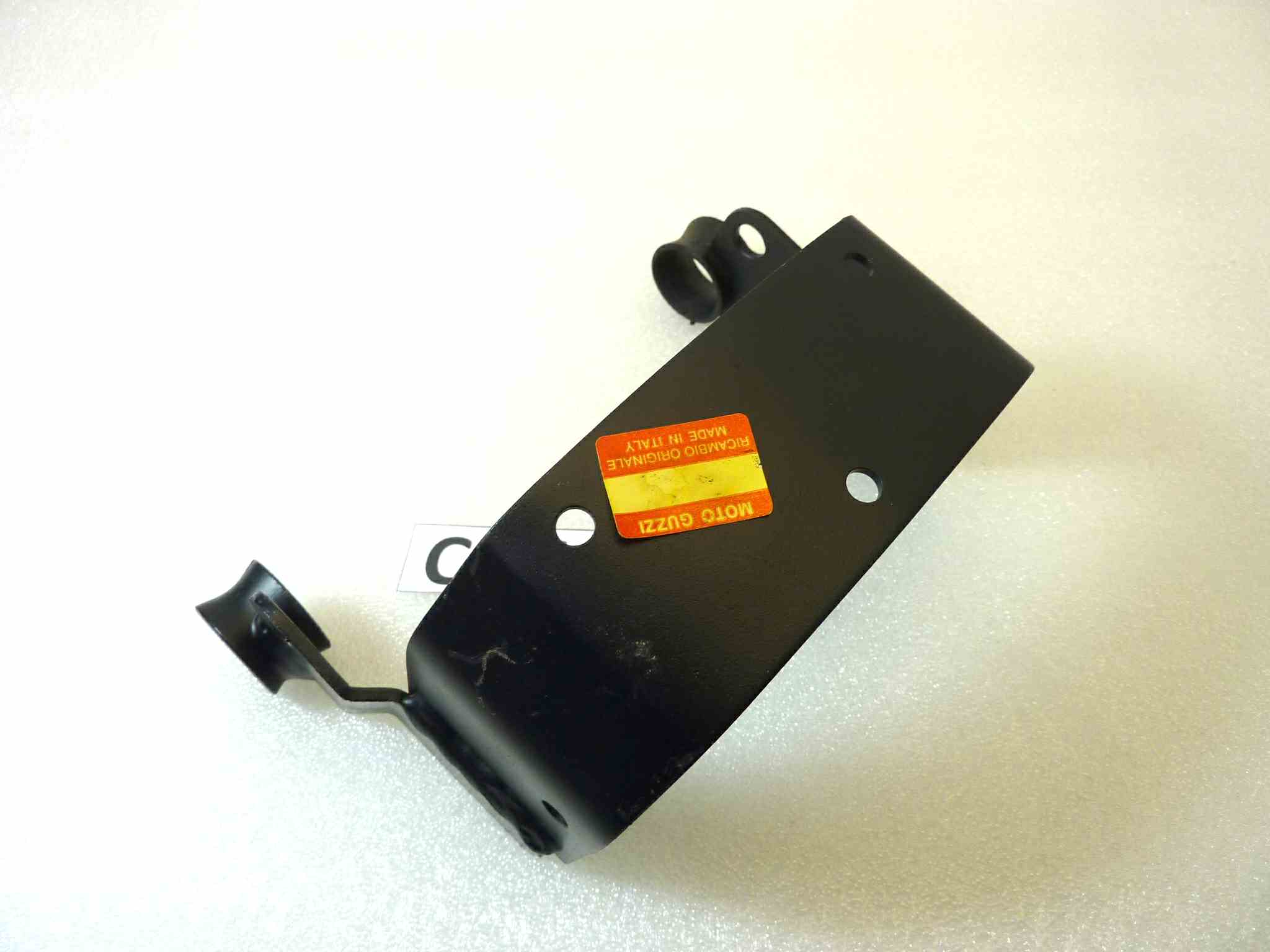 Staffa supporto sella Guzzi Le Mans 1 2 3 850 con fori vedi foto cod 14461050 NUOVO Fondo di magazzino Leggi descrizione - immagine 7