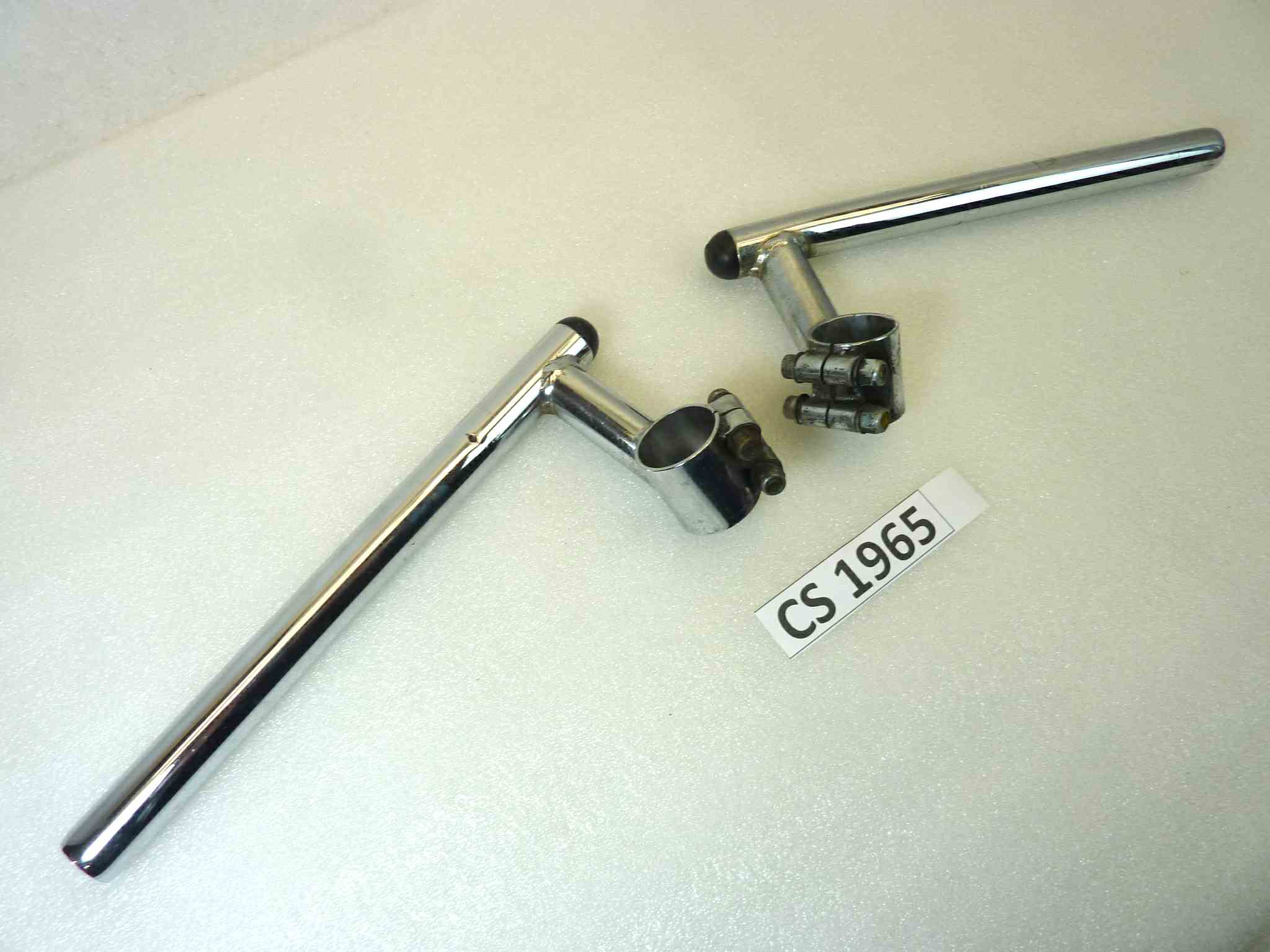 Coppia semimanubri Guzzi V35 Imola V50 Monza diametro a riposo 31 mm