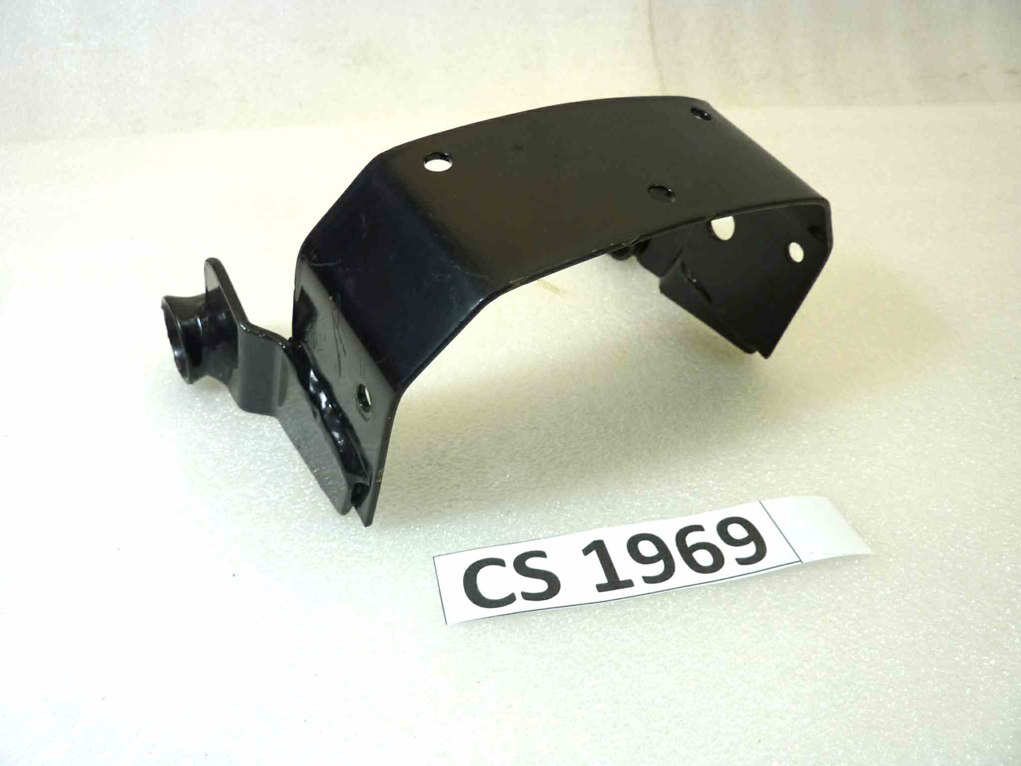 Staffa supporto sella Guzzi Le mans 1 2 3 850 cod 14461050 - immagine 2