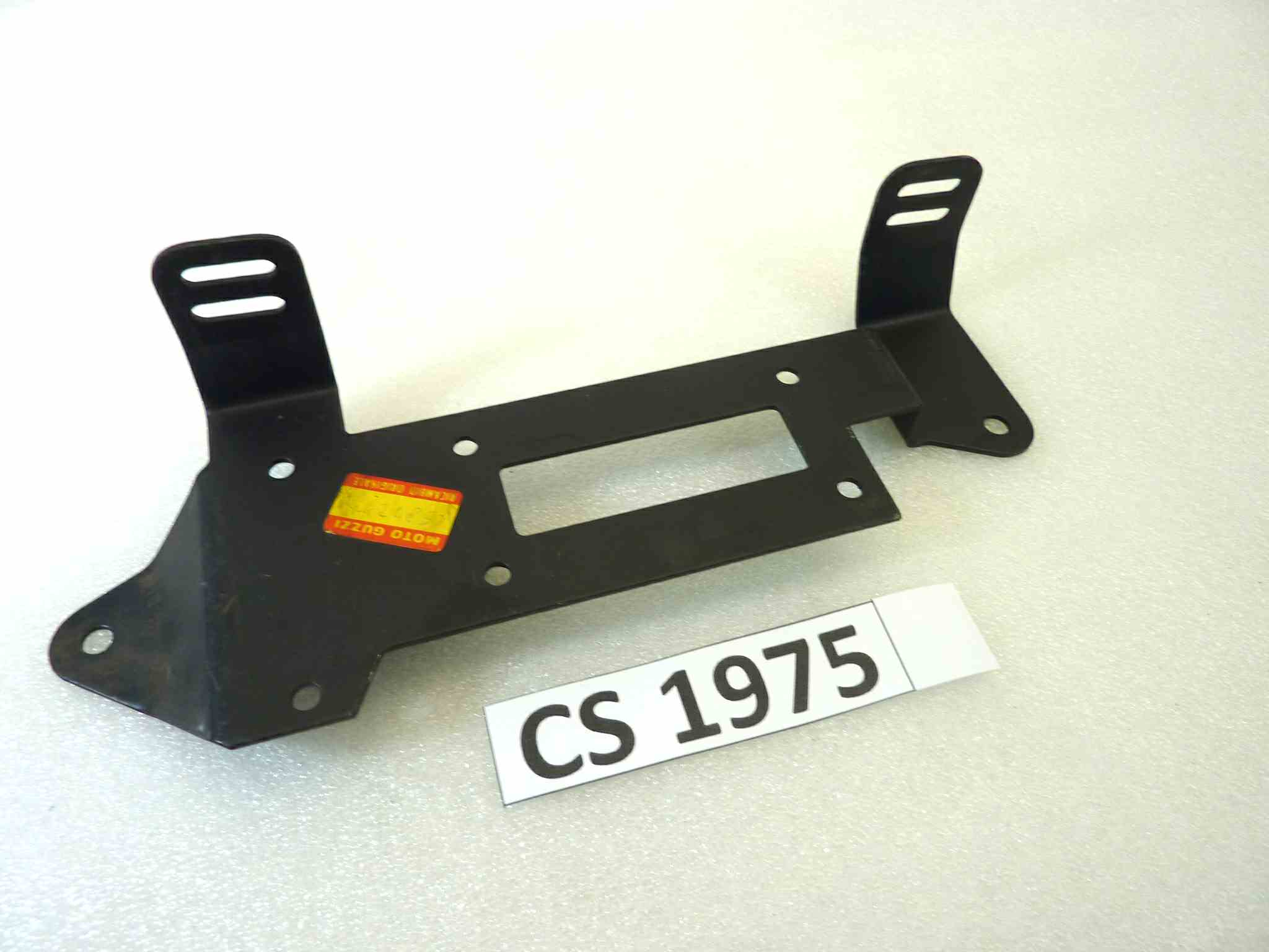 Supporto carene Guzzi T3 T4 California II Le Mans 3 1000 SP cod 174248501 staffa NUOVO Fondo di magazzino Leggi descrizione