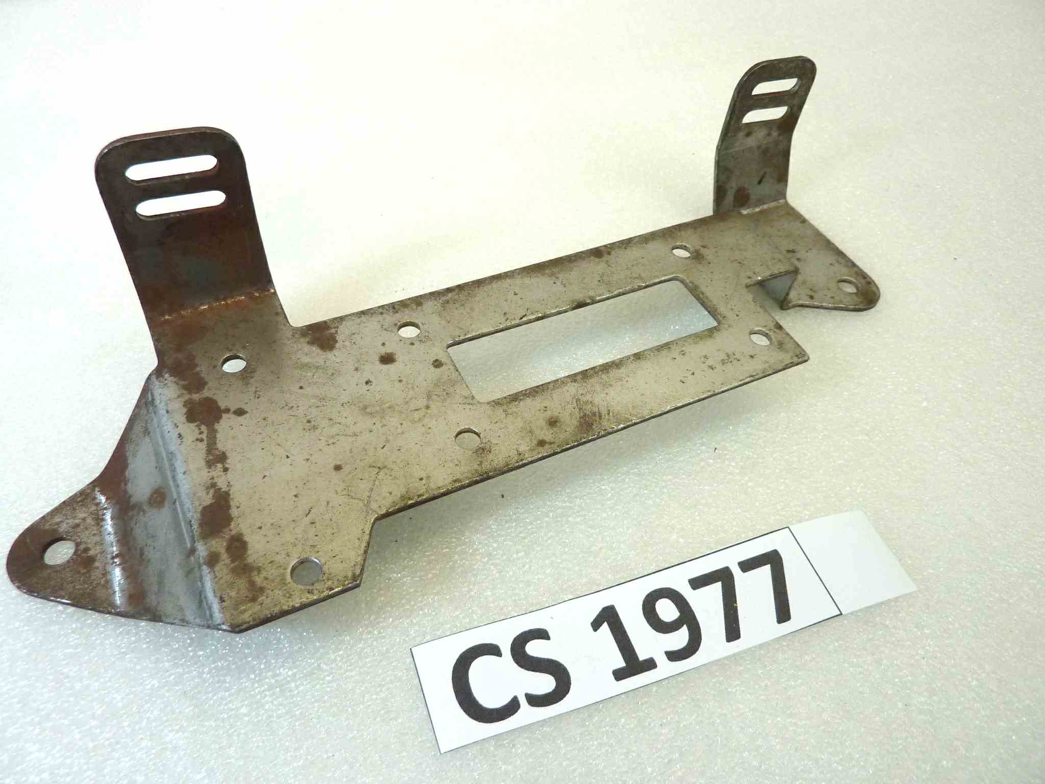 Supporti carene grezzo Guzzi T3 T4 California II Le Mans 3 1000 SP cod 174248501 staffa NUOVO Fondo di magazzino Leggi descrizione - immagine 3