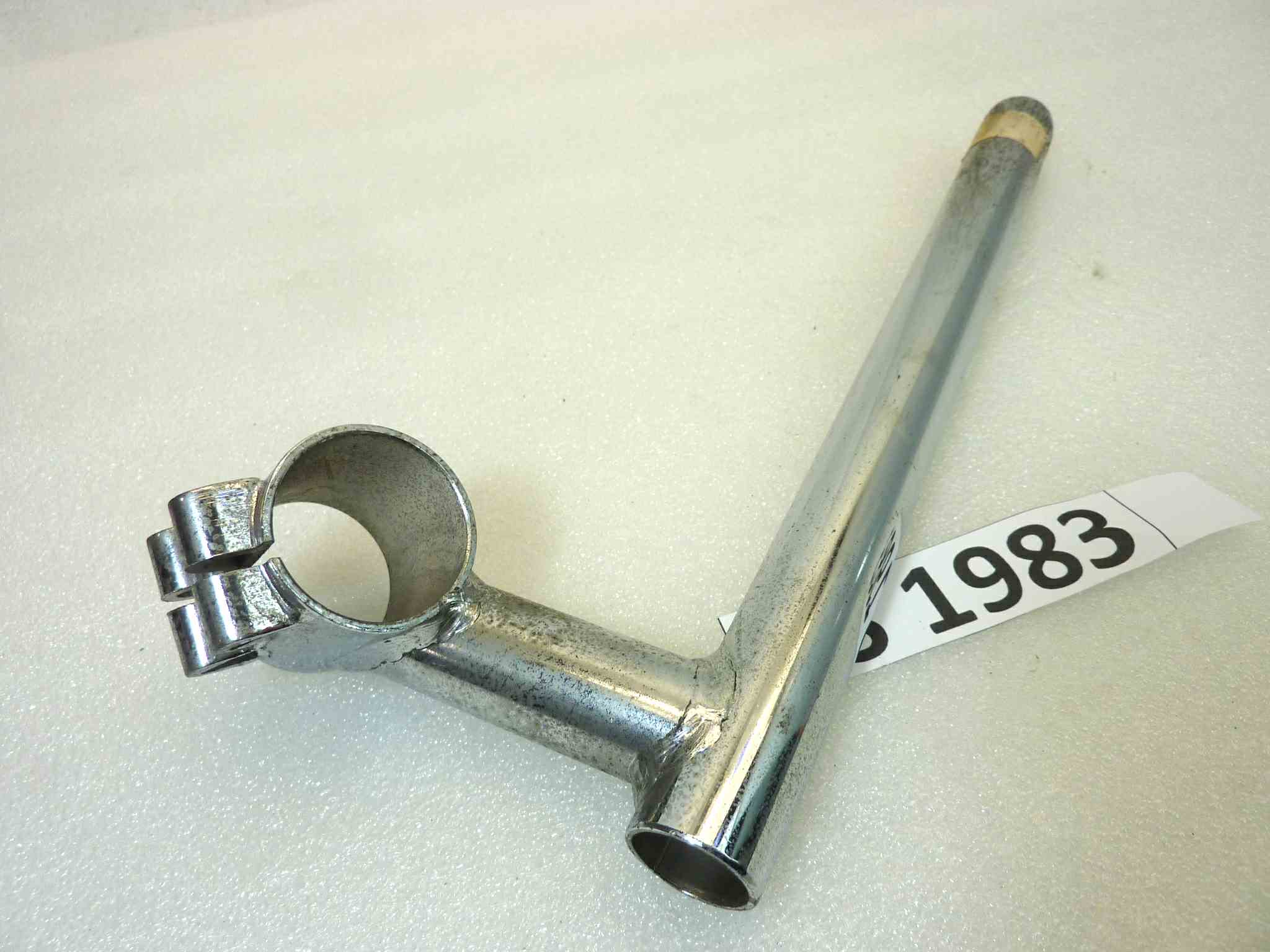 Semimanubrio sinistro Guzzi V35 Imola V50 Monza sx NUOVO Fondo di magazzino Leggi descrizione - immagine 6