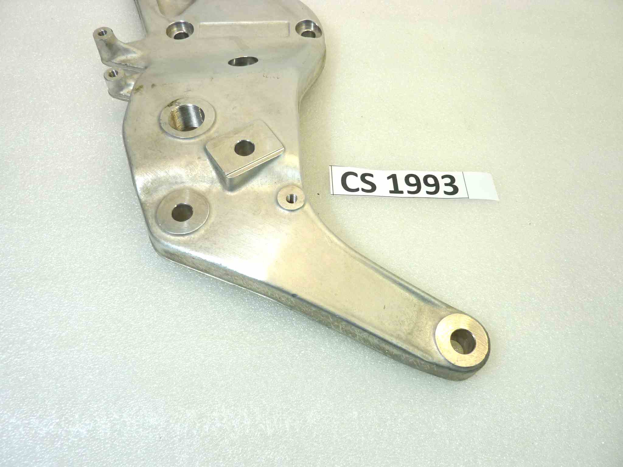 Staffa pedana destra Guzzi Sport 1100 IE 1996 - 1999 poggiapiedi dx cod GU01415700 NUOVO Fondo di magazzino Leggi descrizione - immagine 3
