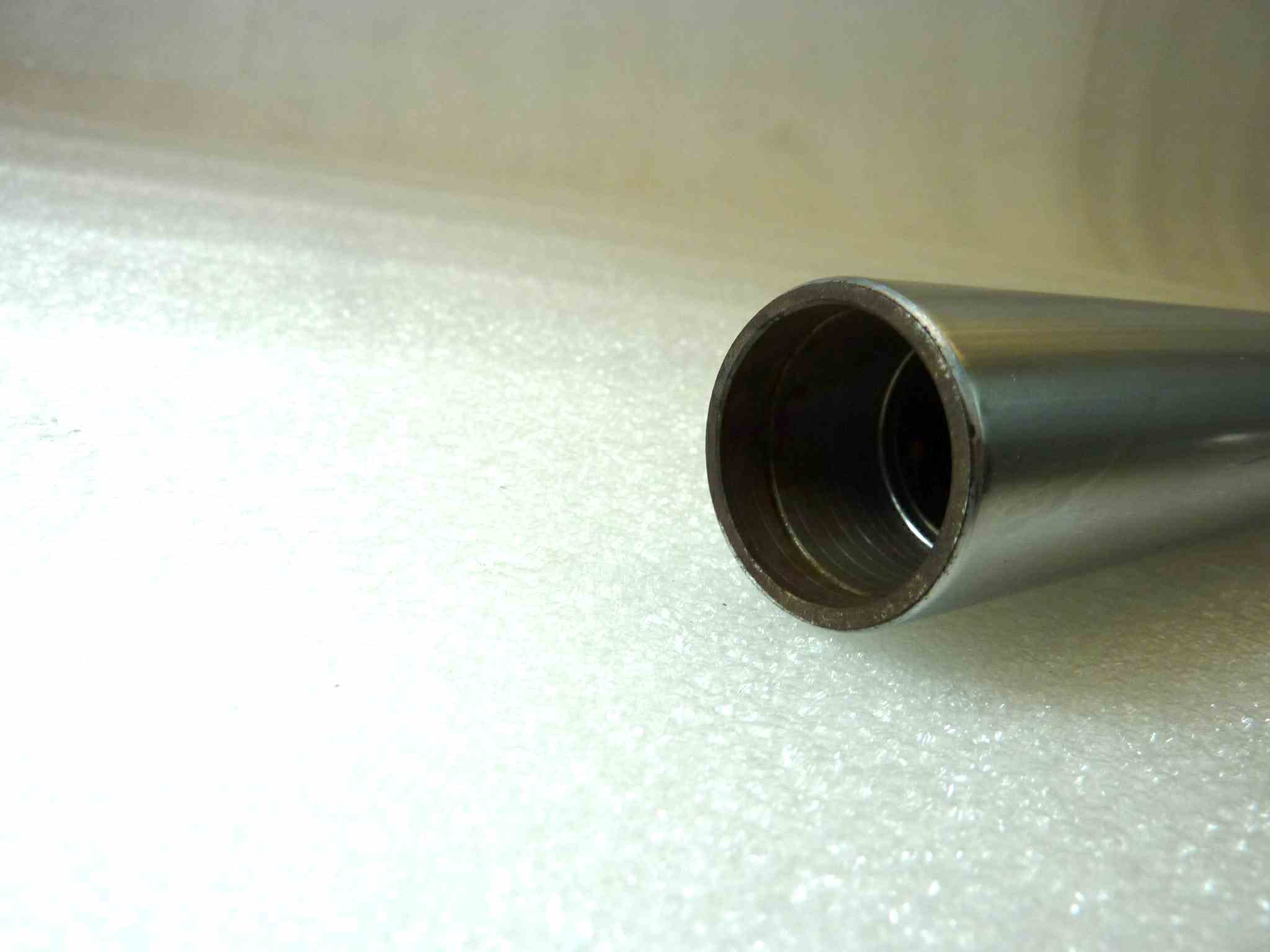 Stelo forcella Marzocchi moto vari modelli lungh 550 mm diam 28 mm Guzzi e vari NUOVO Fondo di magazzino Leggi descrizione - immagine 3