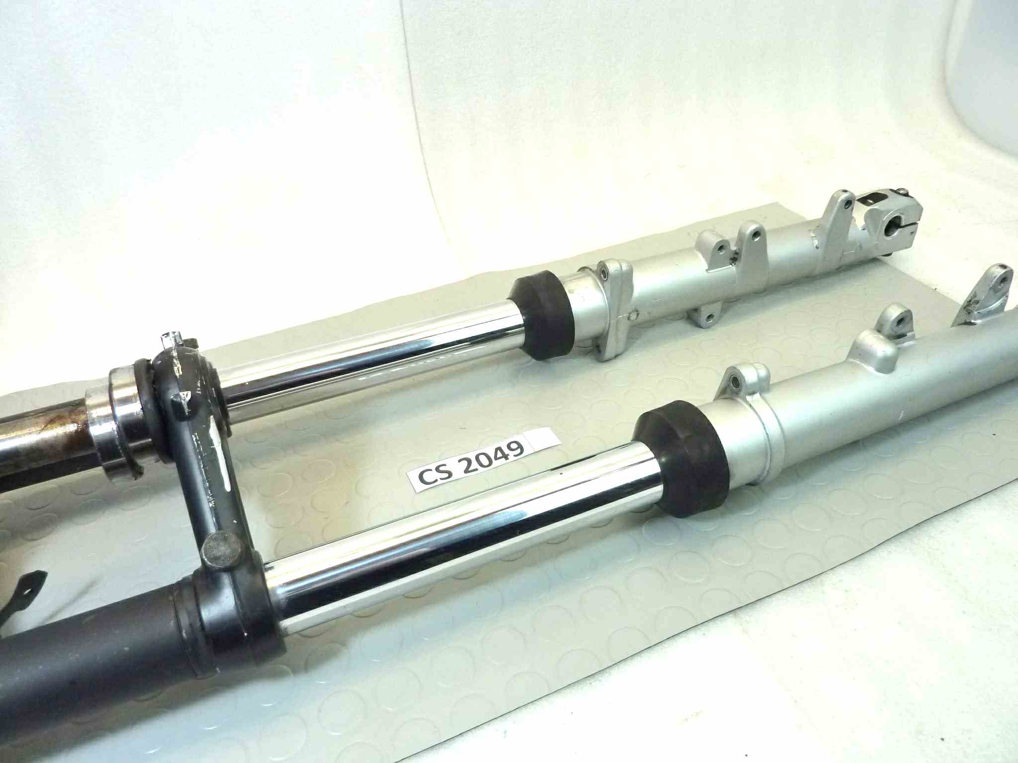 Forcella anteriore Moto Guzzi 750 4V 1986 - immagine 4