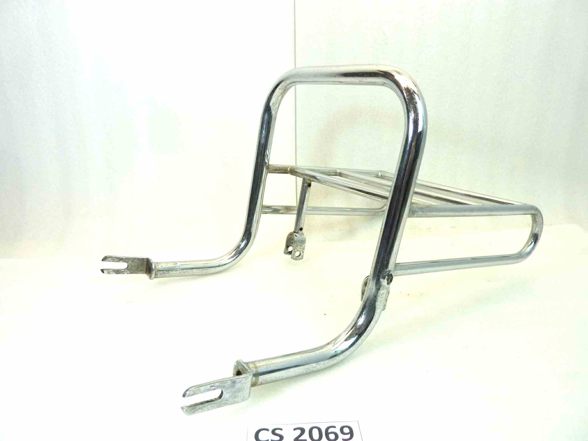 Portapacchi Moto Guzzi lungh tot 50 cm larghezza attacchi anteriori 29,5 cm interasse attacchi posteriori 18,5 cm - immagine 3