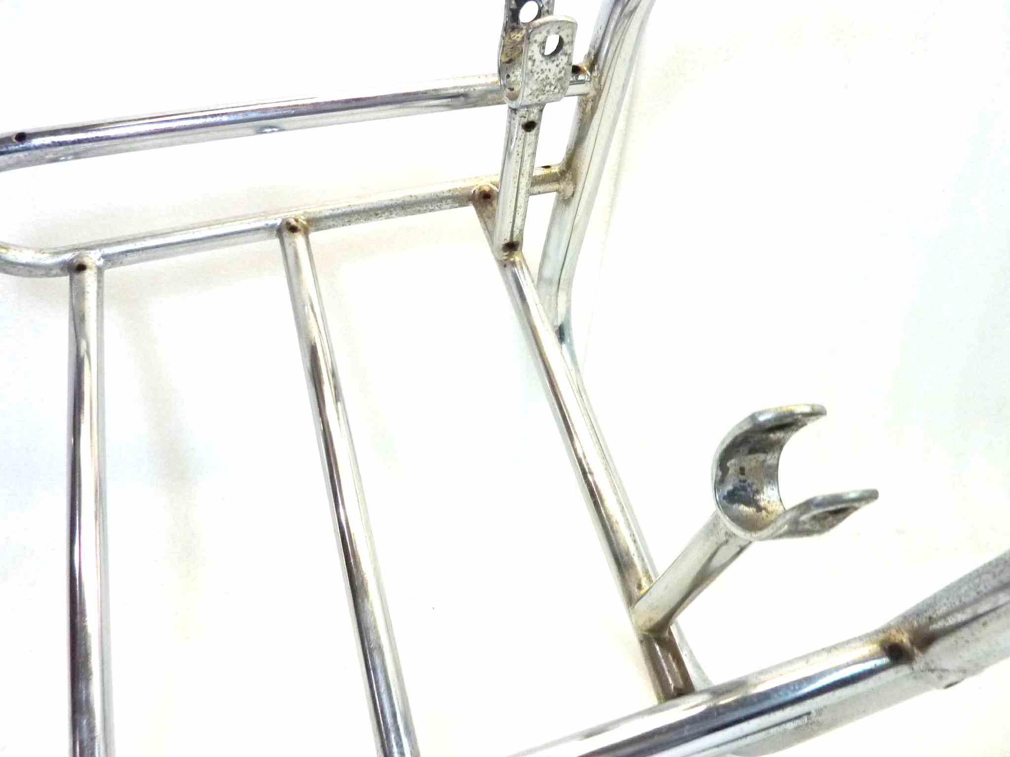 Portapacchi Moto Guzzi lungh tot 50 cm larghezza attacchi anteriori 29,5 cm interasse attacchi posteriori 18,5 cm - immagine 13