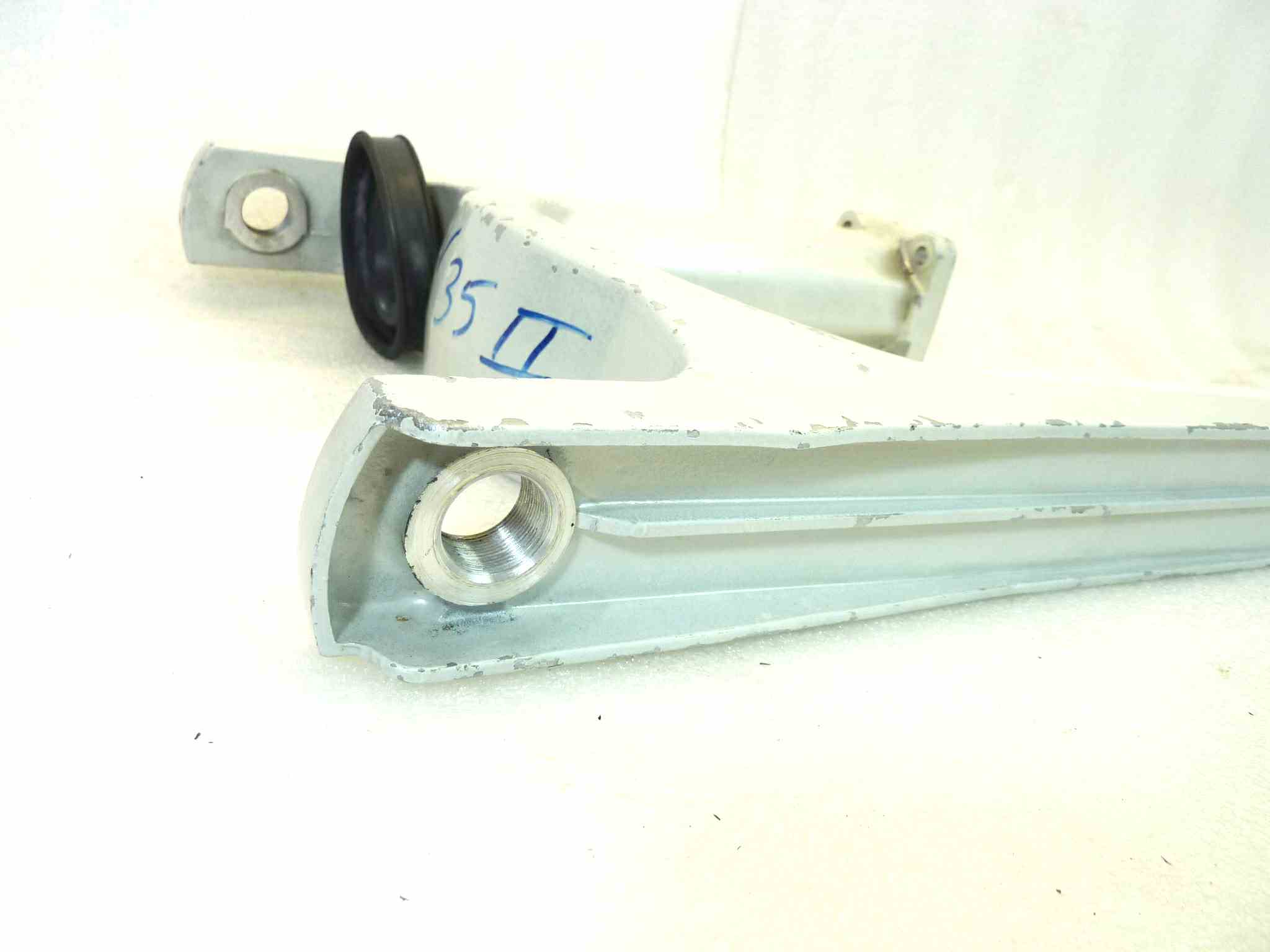 Forcellone posteriore Guzzi V35 II V50 III interasse 41 cm cod 19540200 - immagine 8