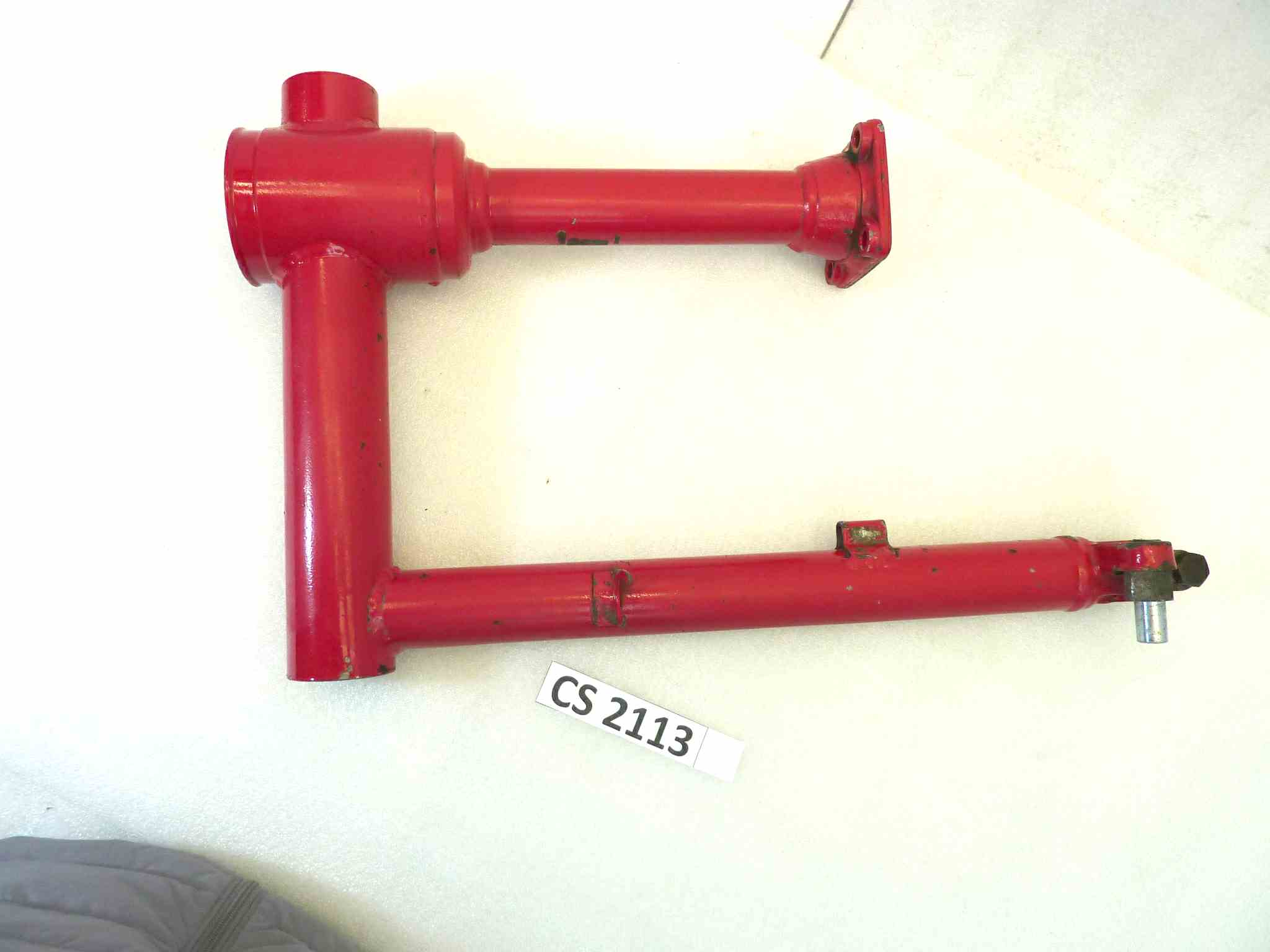 Forcellone posteriore Guzzi GT 1000 1989 prima serie diam 38 mm cod 28540233 - immagine 3