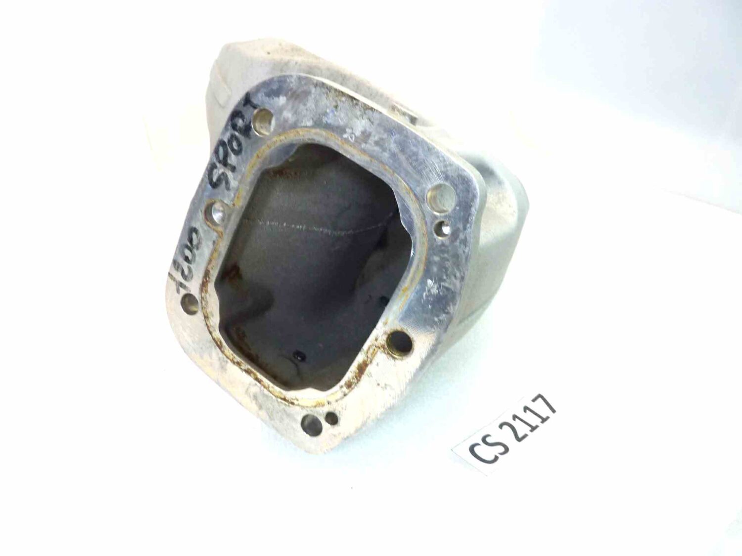 Forcellone posteriore Guzzi Moto Guzzi Breva 1100 1200 - Griso 1100 2005-2011 - Norge 850 1200 2007-2011 - Stelvio 1200 2011-2017 cod 05540230 - immagine 2