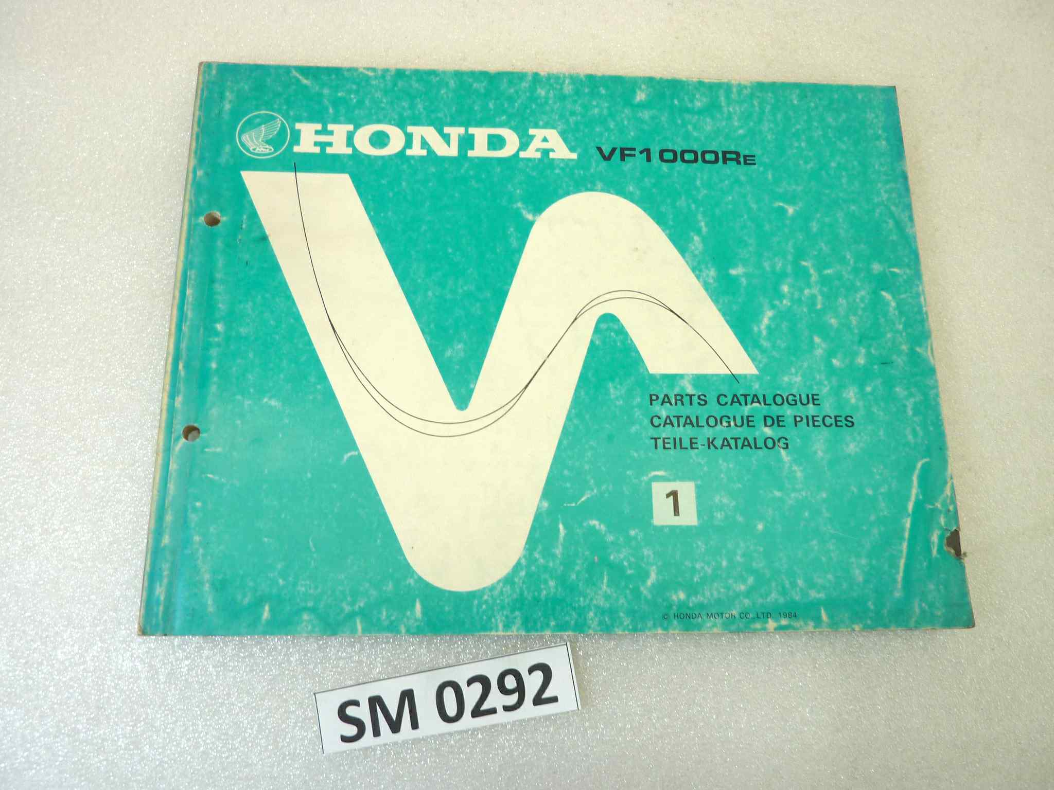 Catalogo parti ricambio Honda VF1000R ricambi ORIGINALE eng fra ger Parts Catalog dim 21,5 x 28 cm