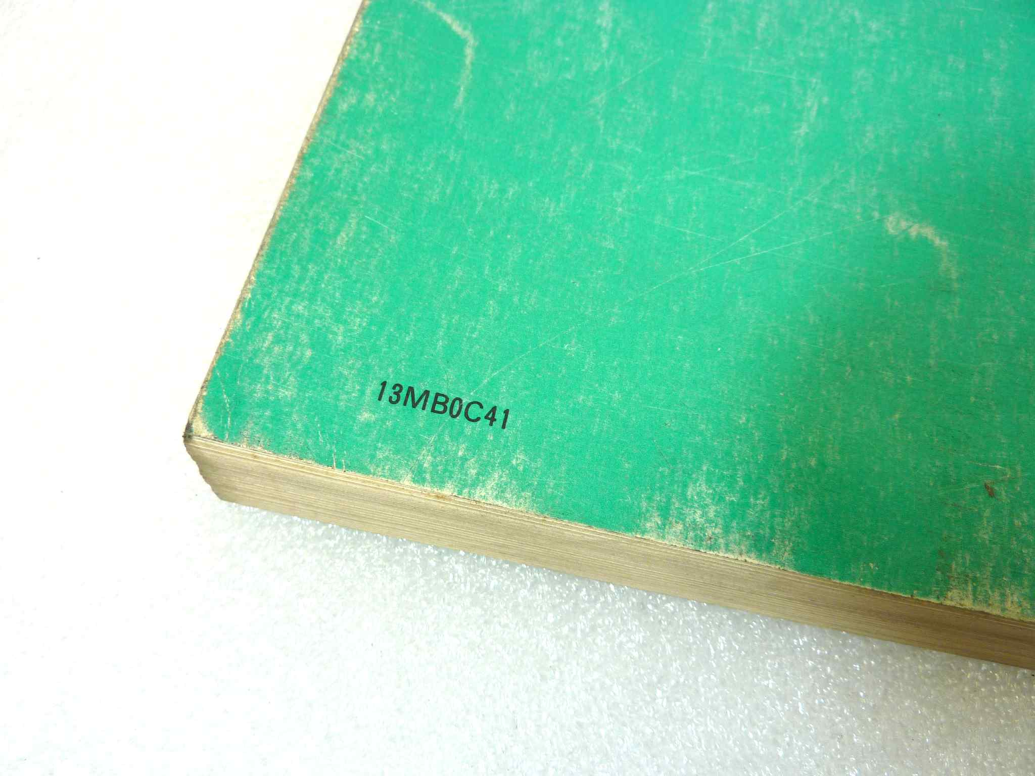 Catalogo parti ricambio Honda VF750S V45 Sabre ricambi ORIGINALE eng fra ger esp Parts Catalog dim 21,5 x 28 cm - immagine 4