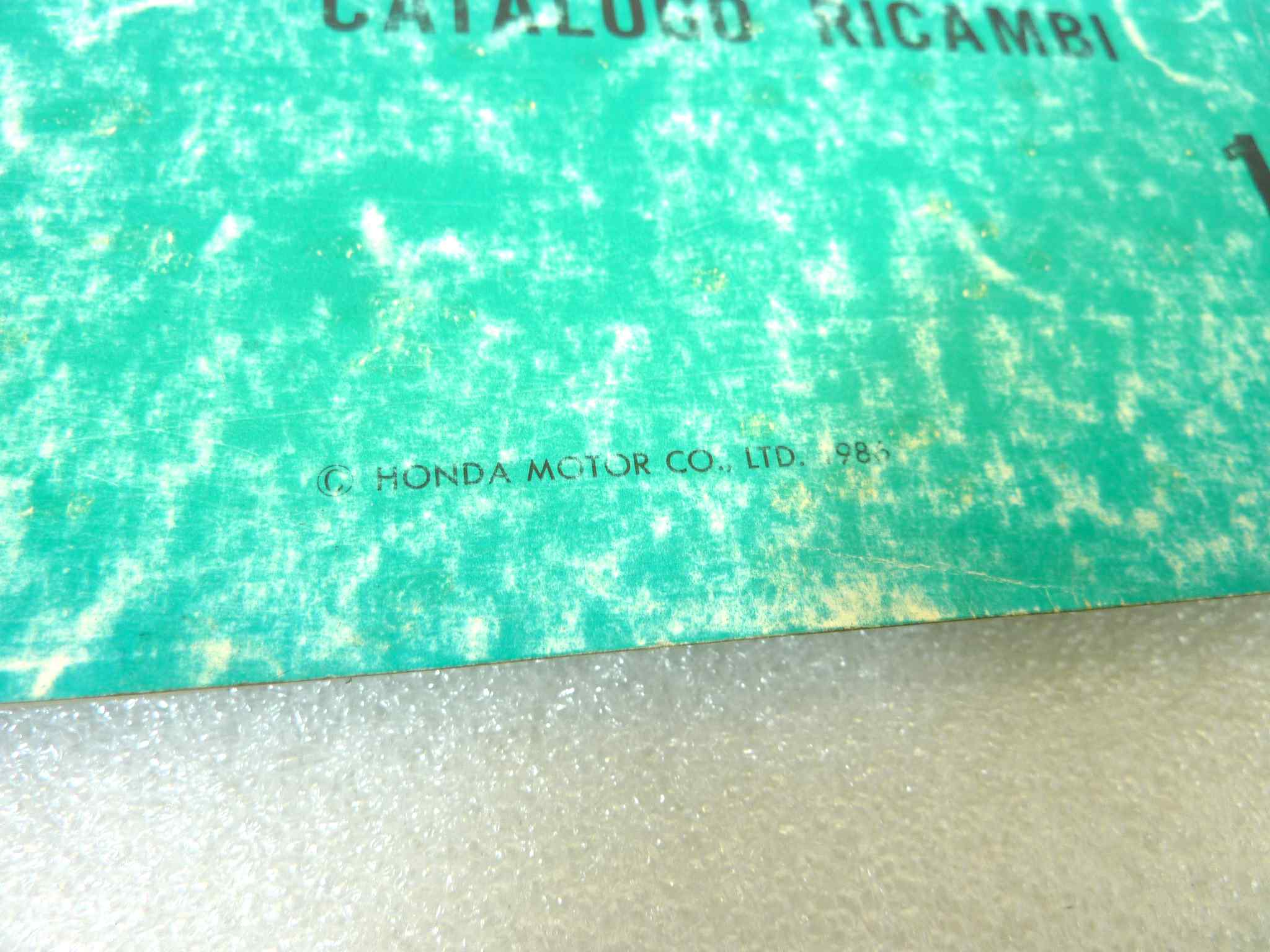 Catalogo parti ricambio Honda VF750C V45 Magna ricambi ORIGINALE ita eng fra ger Parts Catalog dim 21,5 x 28 cm - immagine 2