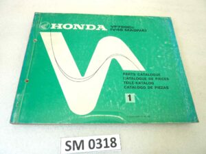 Catalogo parti ricambio Honda VF750 V45 Magna ricambi ORIGINALE eng fra ger esp Parts Catalog dim 21,5 x 28 cm