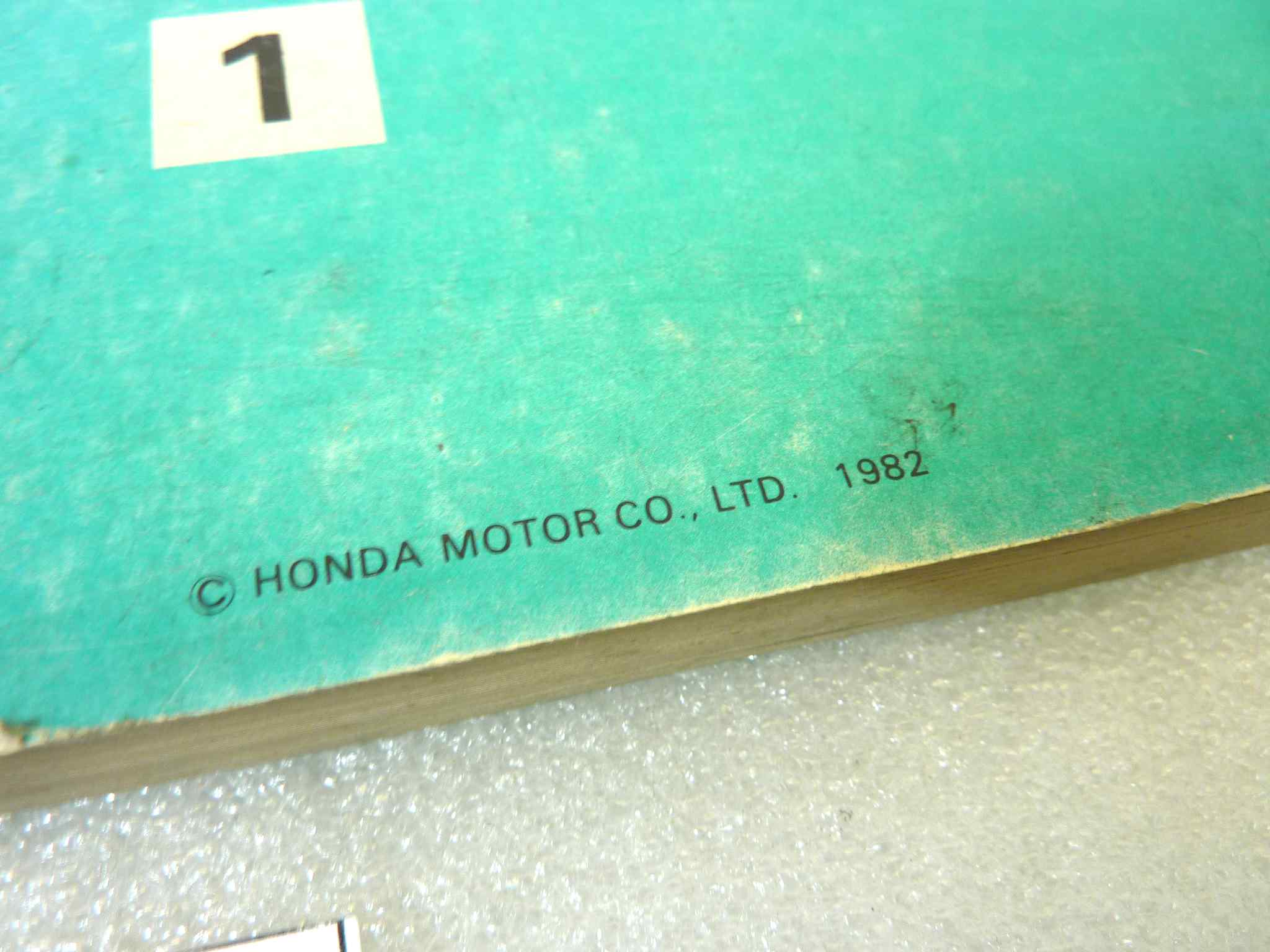 Catalogo parti ricambio Honda VF1100C V55 Magna 1 ricambi ORIGINALE eng fra ger Parts Catalog dim 21,5 x 28 cm - immagine 2