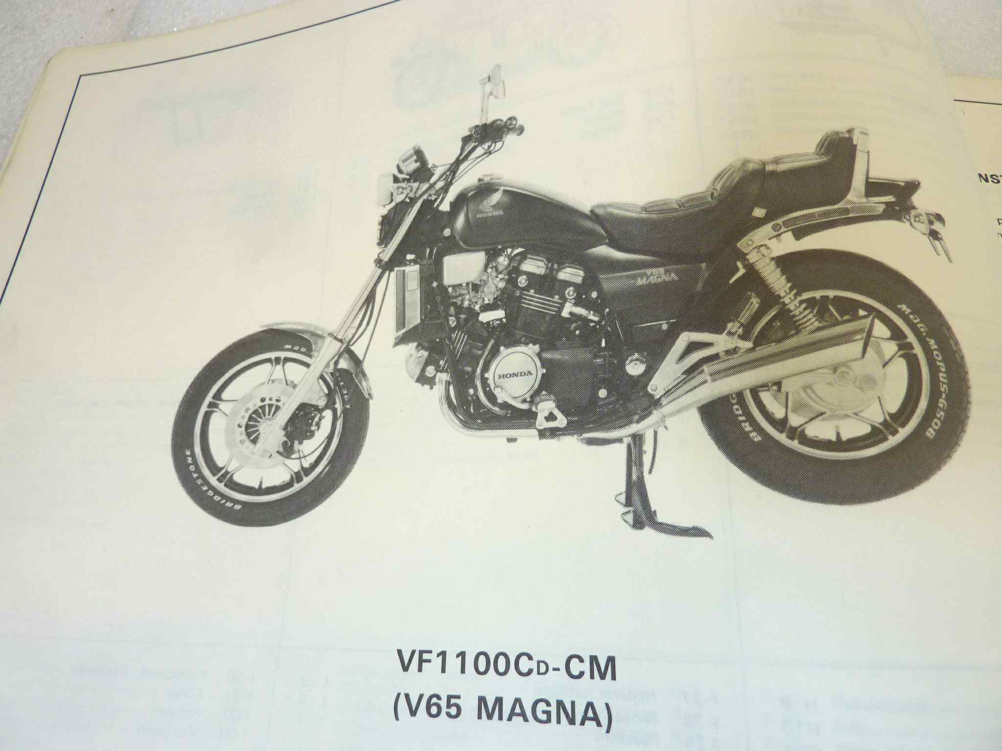 Catalogo parti ricambio Honda VF1100C V55 Magna 1 ricambi ORIGINALE eng fra ger Parts Catalog dim 21,5 x 28 cm - immagine 6