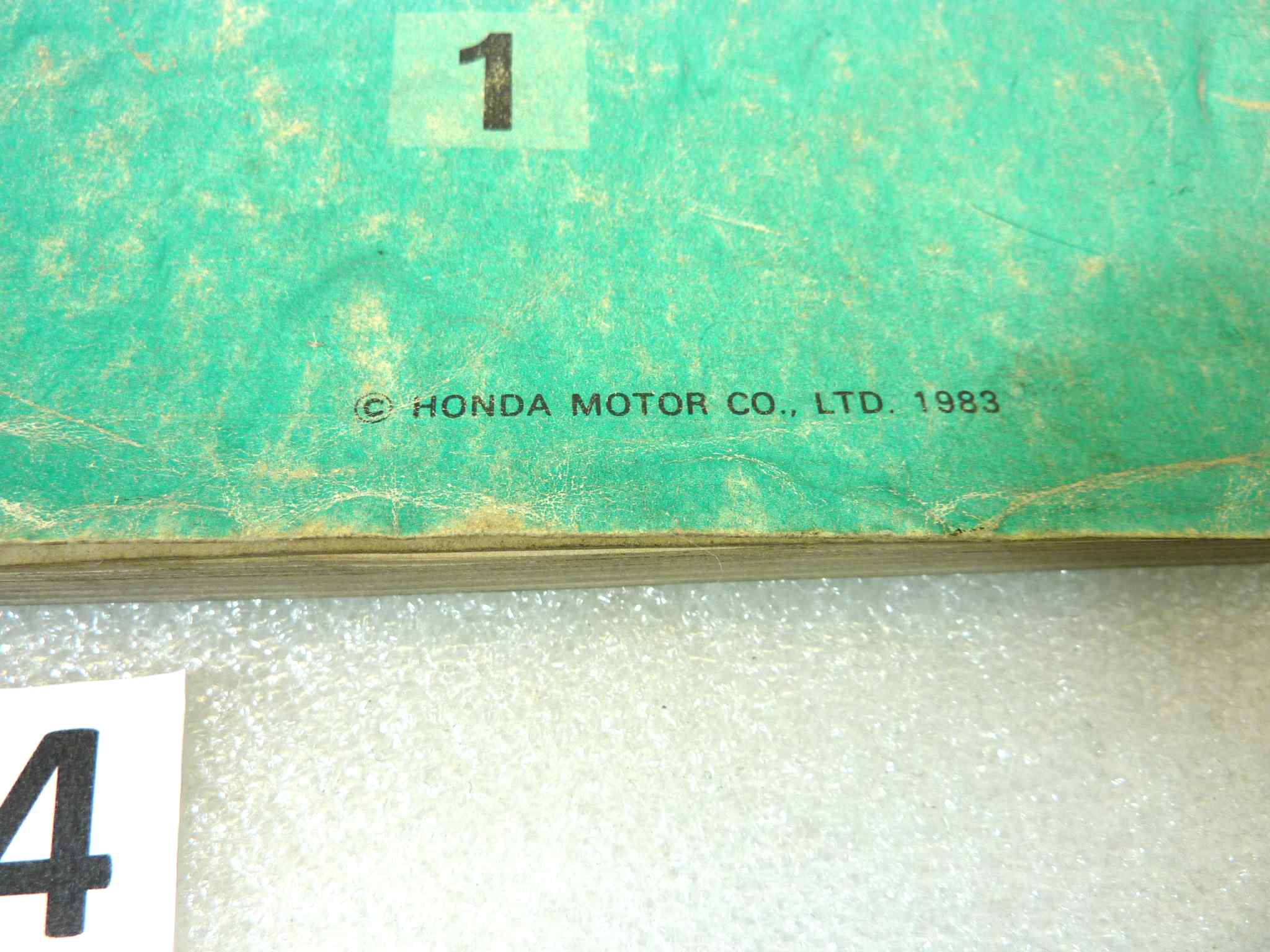 Catalogo parti ricambio Honda VF400FD ricambi ORIGINALE eng fra ger Parts Catalog dim 21,5 x 28 cm - immagine 2
