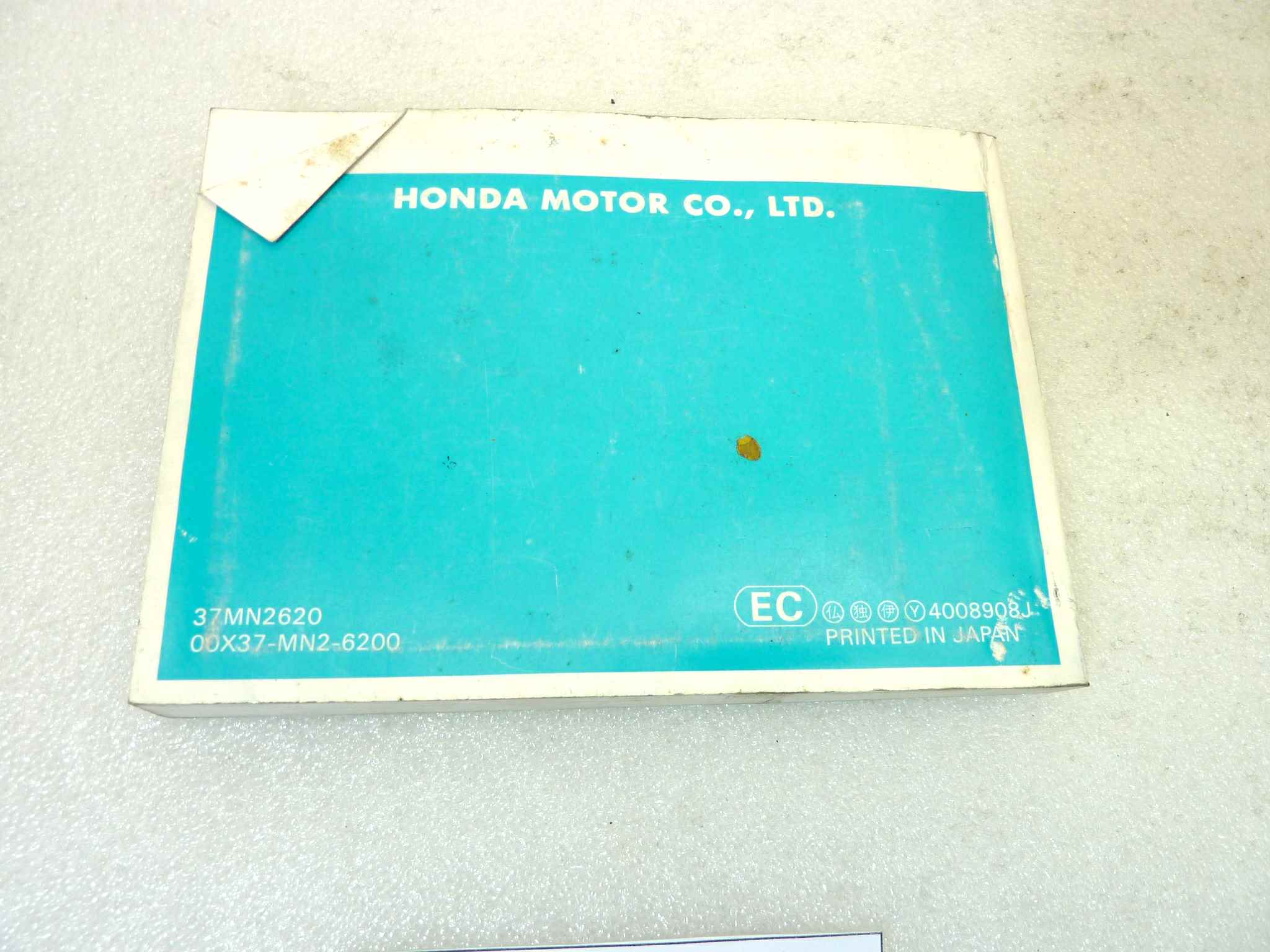 Libretto uso e manutenzione Honda VF750C manuale utente ORIGINALE ita fra ger dim 15 x 10,5 cm NUOVO fondo di magazzino, LEGGI DESCRIZIONE - immagine 2