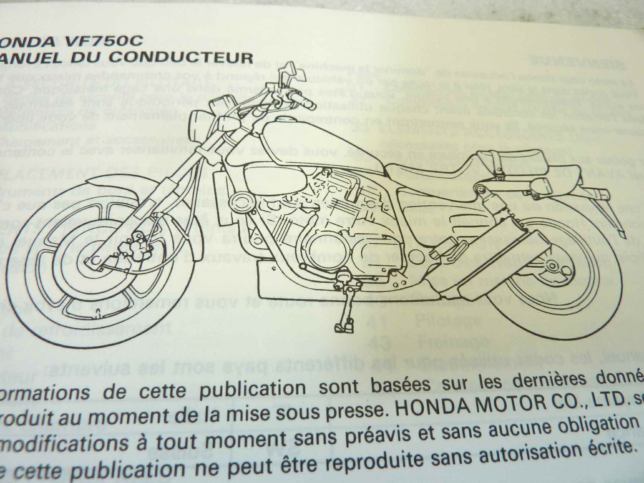 Libretto uso e manutenzione Honda VF750C manuale utente ORIGINALE ita fra ger dim 15 x 10,5 cm NUOVO fondo di magazzino, LEGGI DESCRIZIONE - immagine 6