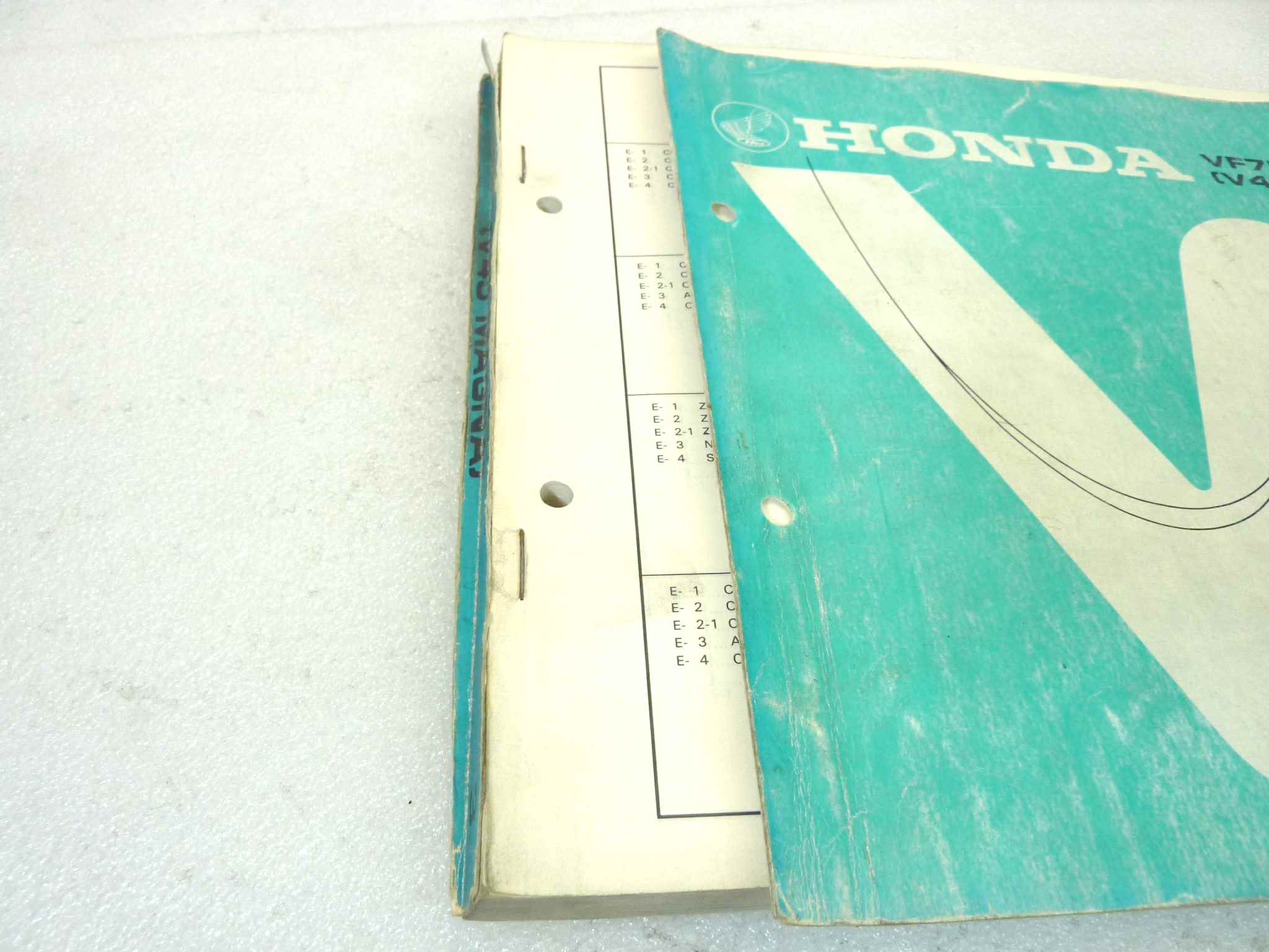 Catalogo parti ricambio Honda VF750C V45 Magna 3 ricambi ORIGINALE eng fra ger esp Parts Catalog dim 21,5 x 28,5 cm - immagine 6