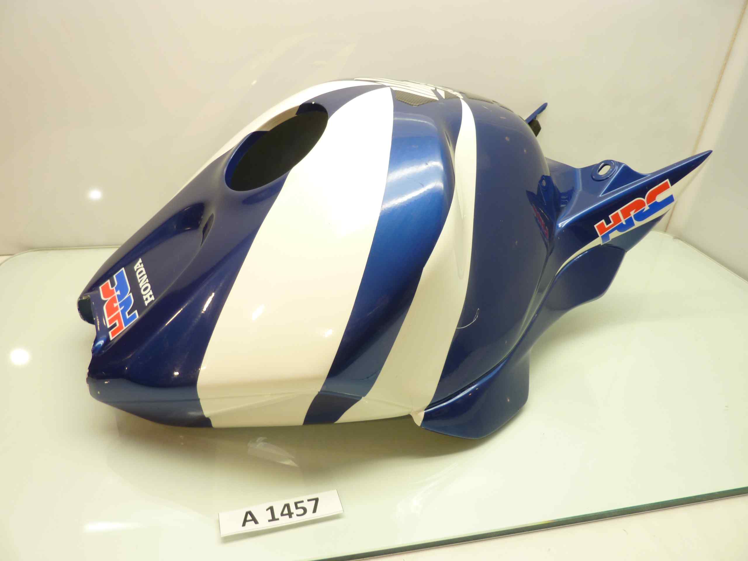 Honda CBR 1000 RR 04-07 COVER COPRI SERBATOIO BENZINA CARBURANTE non originale tipo COD honda PA6 PPE GF10 83155 MELA