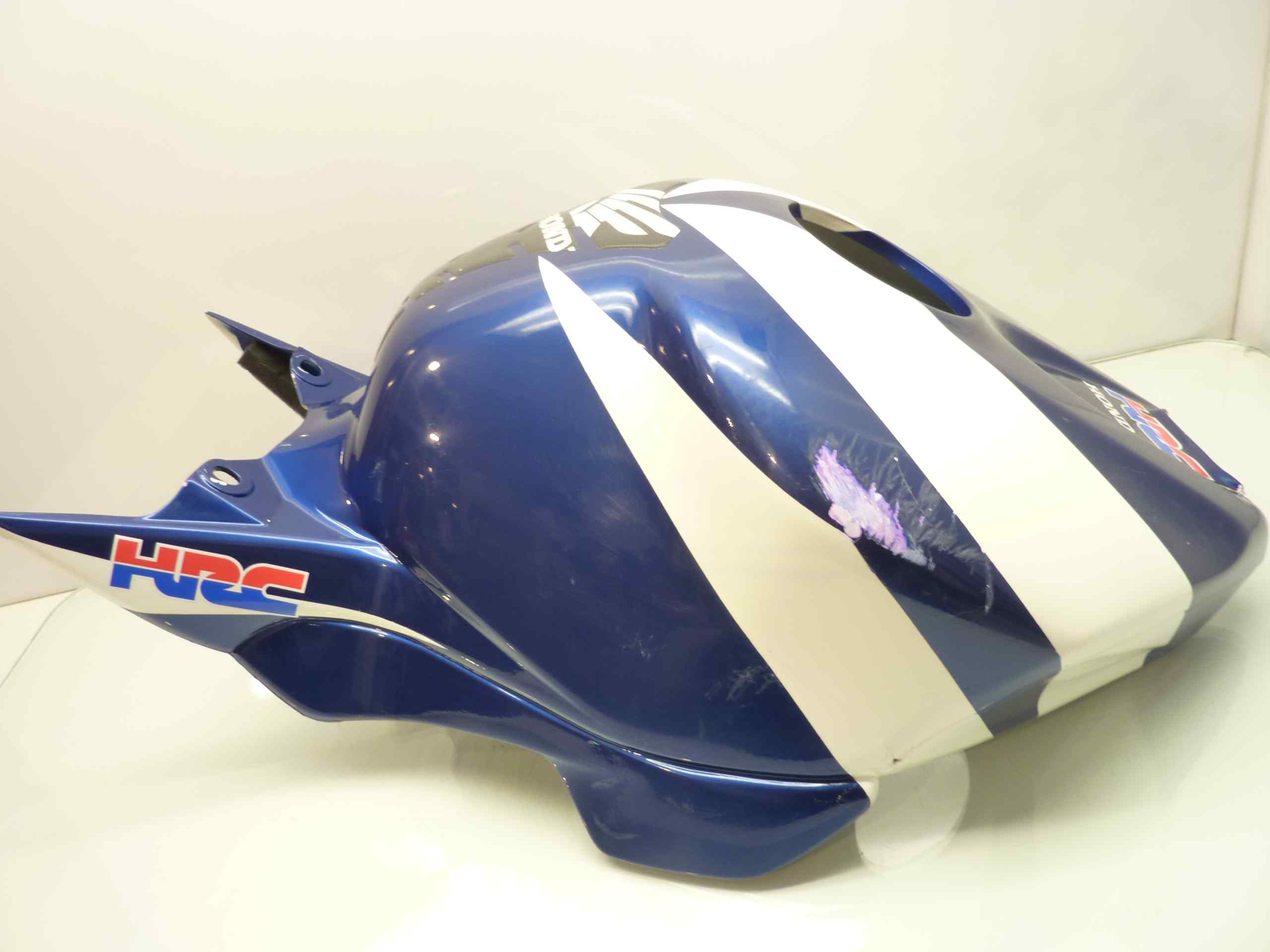 Honda CBR 1000 RR 04-07 COVER COPRI SERBATOIO BENZINA CARBURANTE non originale tipo COD honda PA6 PPE GF10 83155 MELA - immagine 5