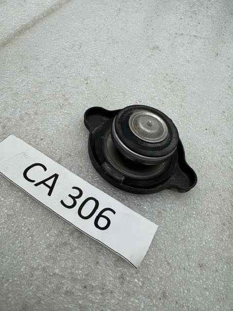 Honda CX 500 650 GL 500 1100 tappo radiatore raffreddamento - immagine 2