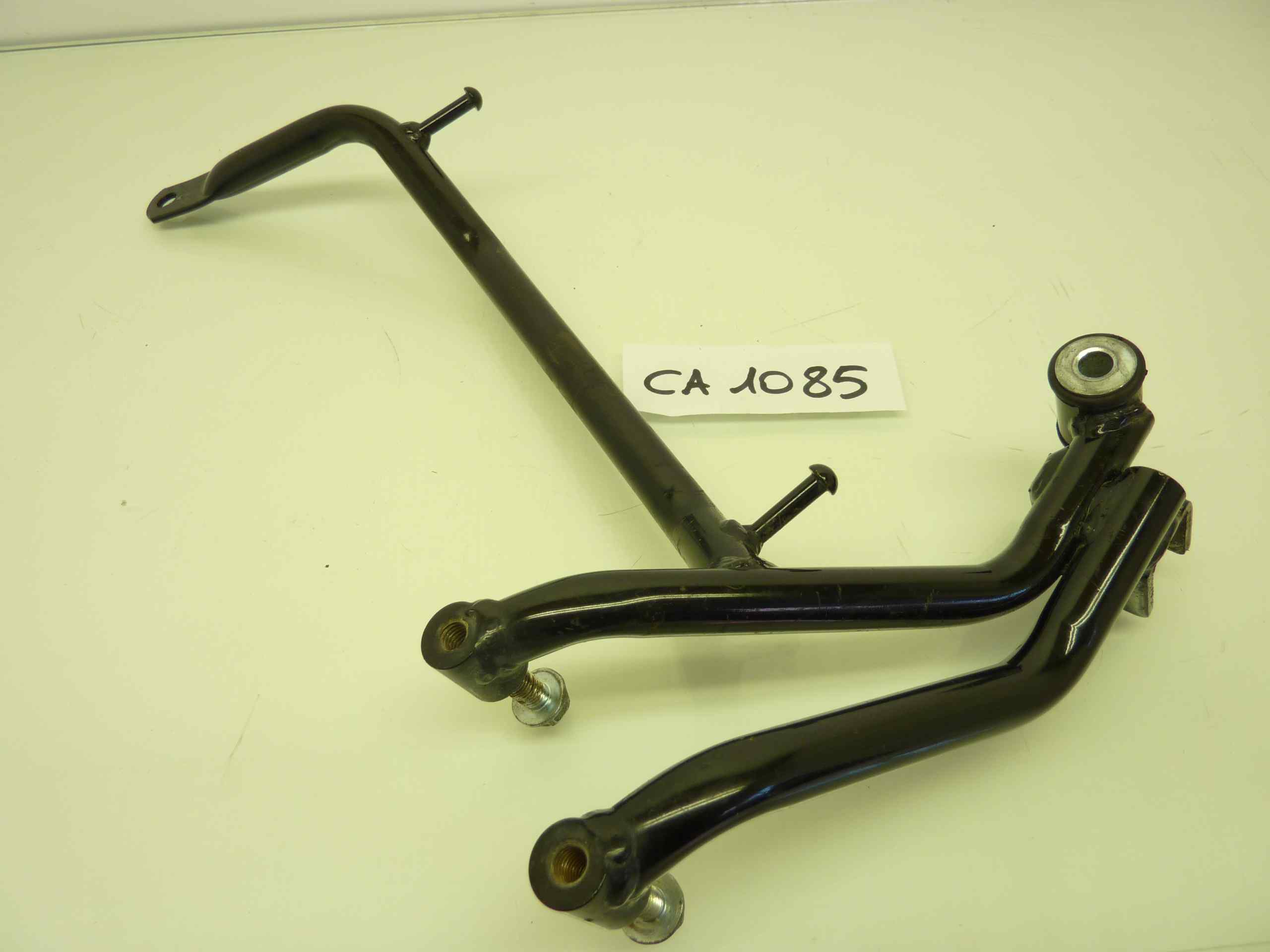 HONDA CBR 600 F 91-98 staffa pedalino poggiapiede posteriore destra - immagine 3